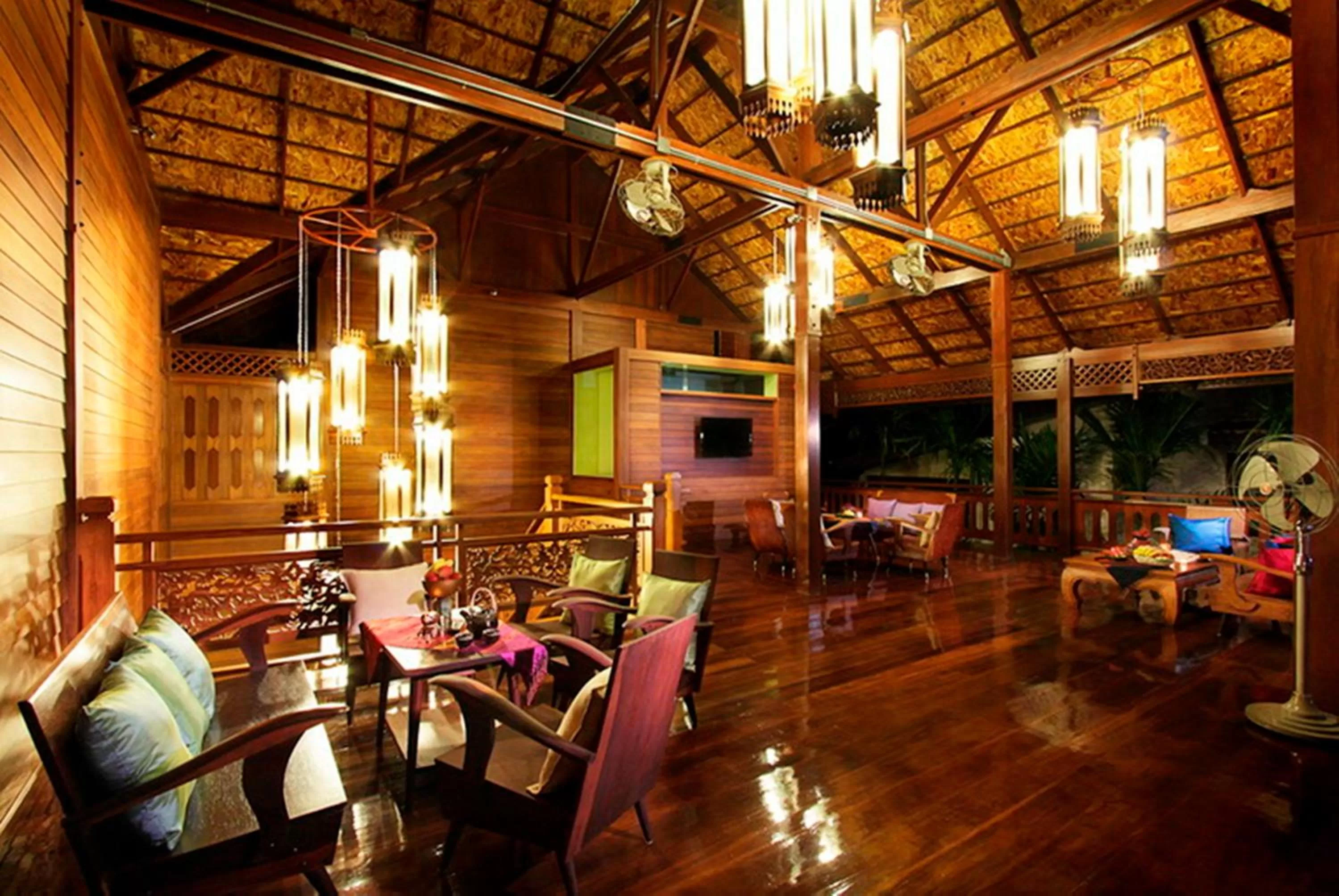 Restaurant/places to eat in Baan U Sabai Boutique House-SHA Plus