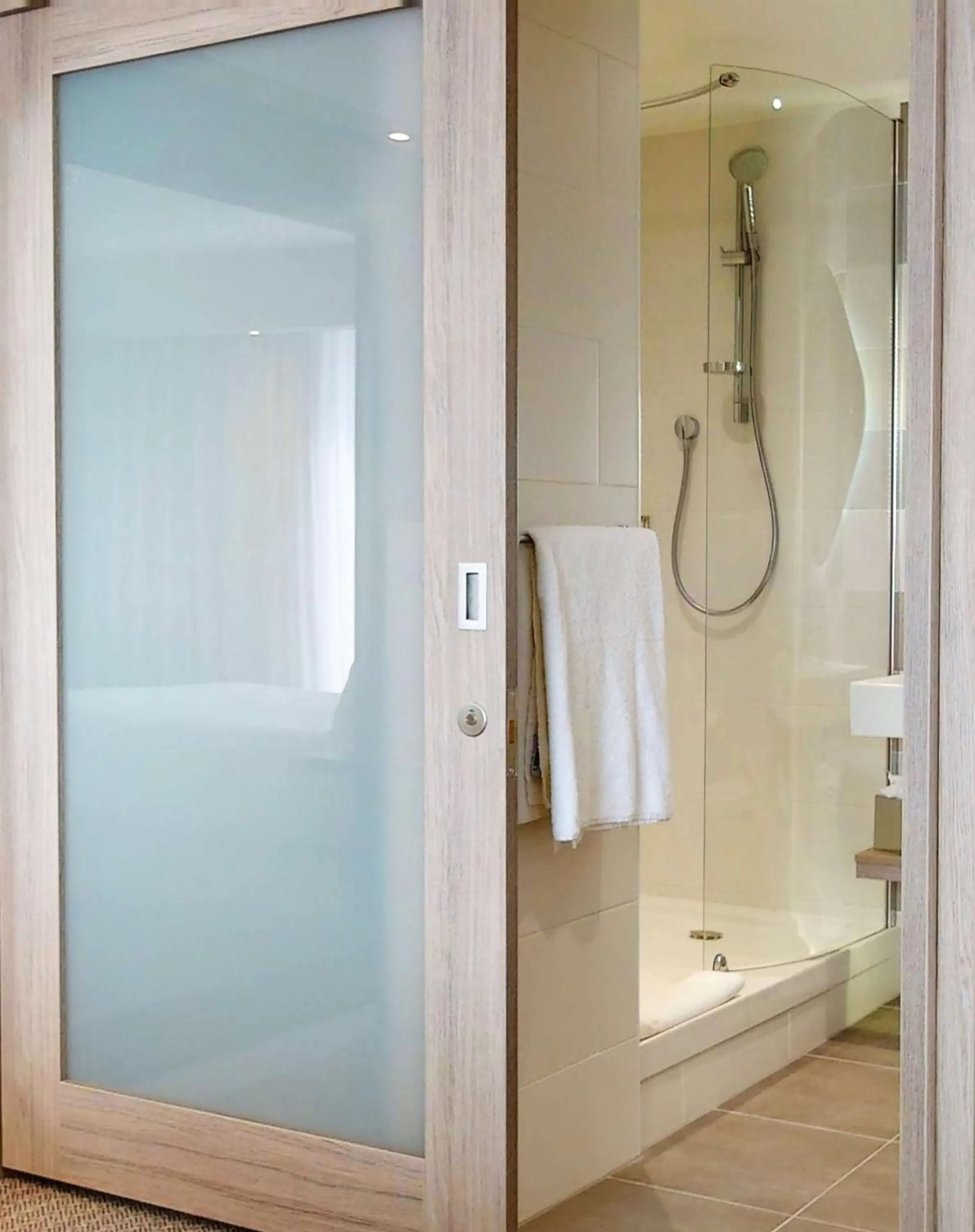 Bathroom in Hampton By Hilton Manchester Northern Quarter