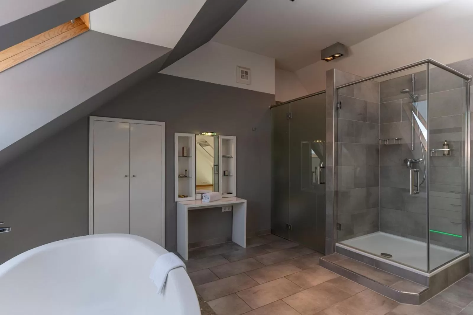 Bathroom in Hotel Sandwirth