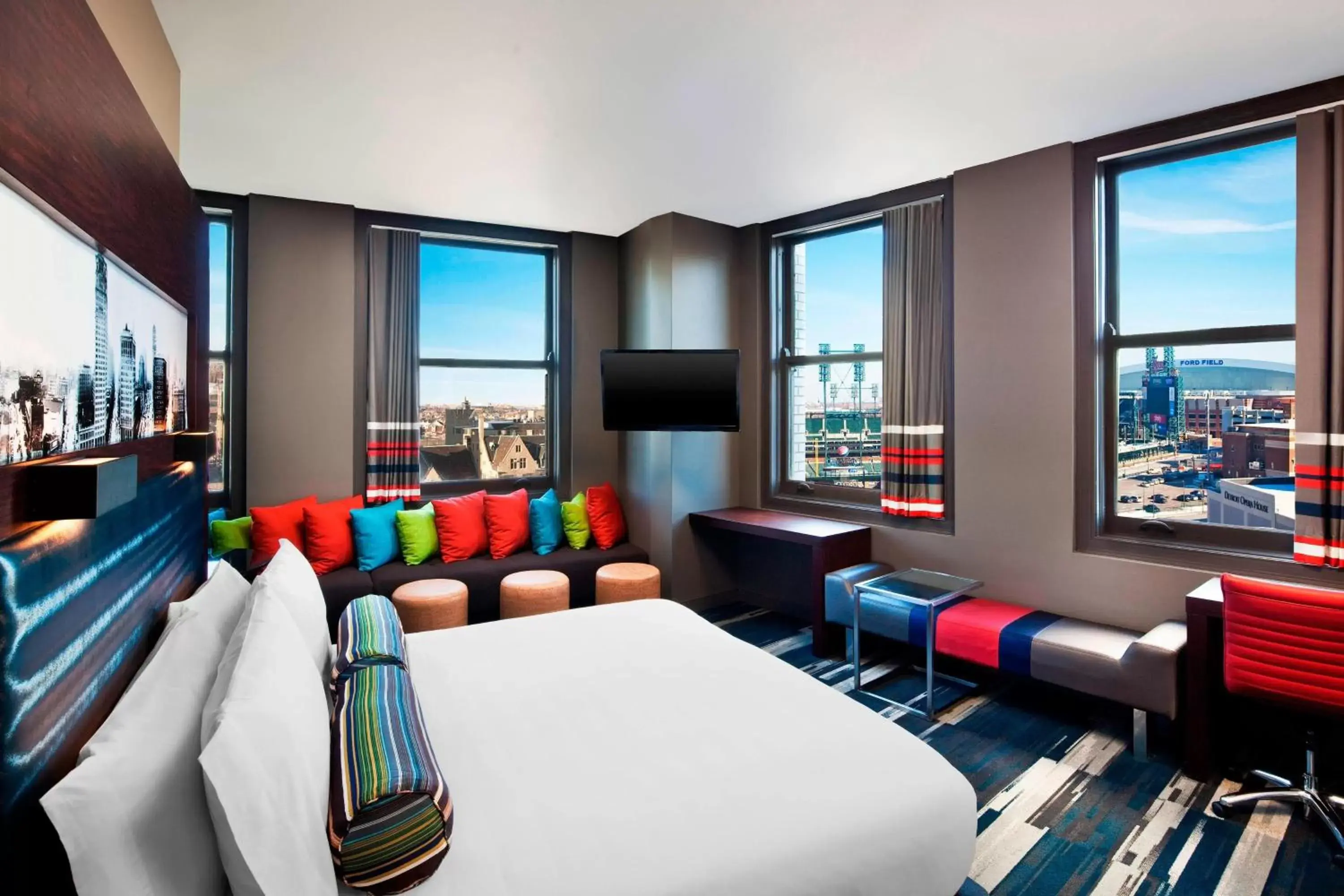 Photo of the whole room in Aloft Detroit at The David Whitney