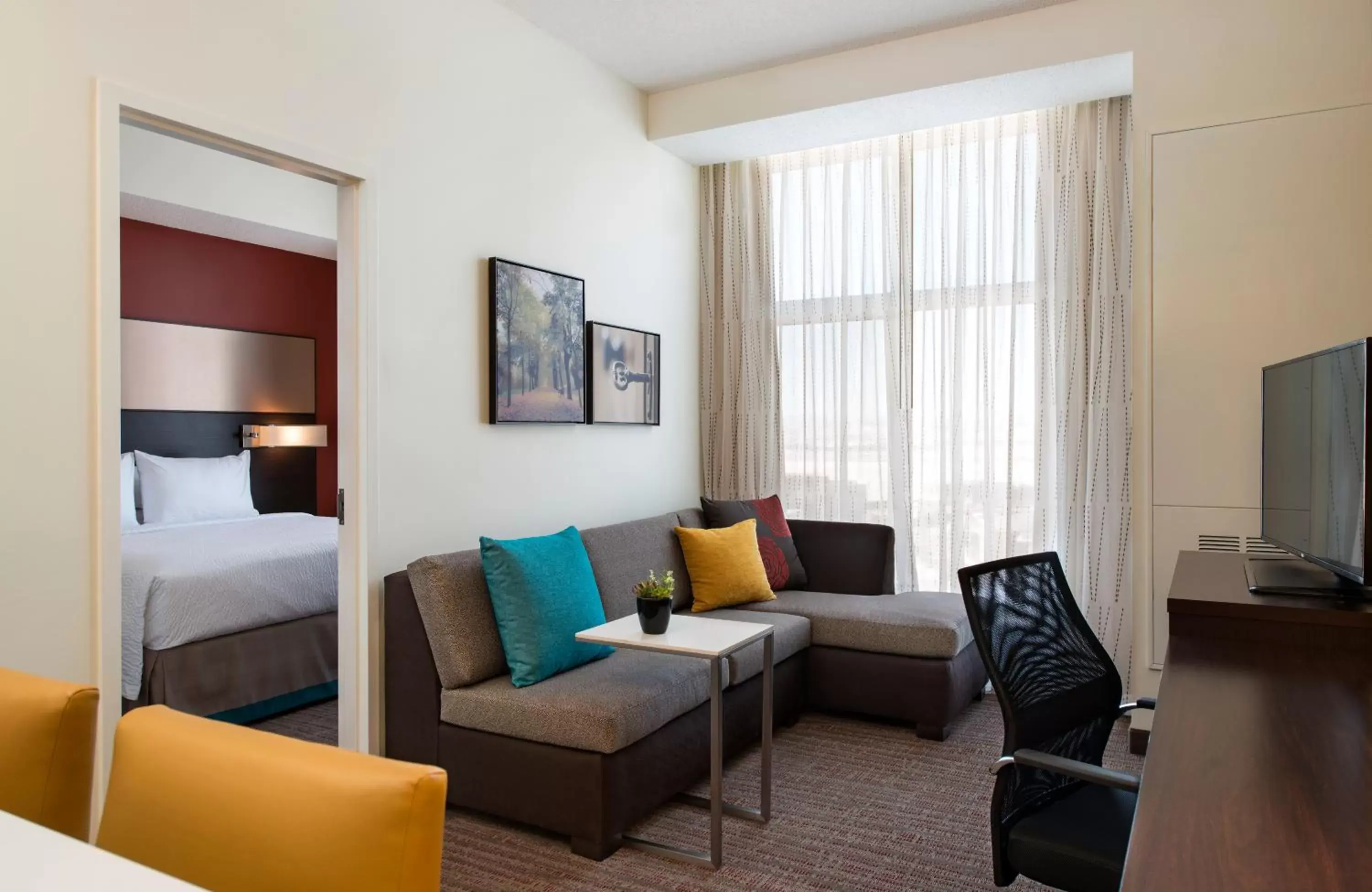 Living room, Seating Area in Residence Inn by Marriott Calgary South