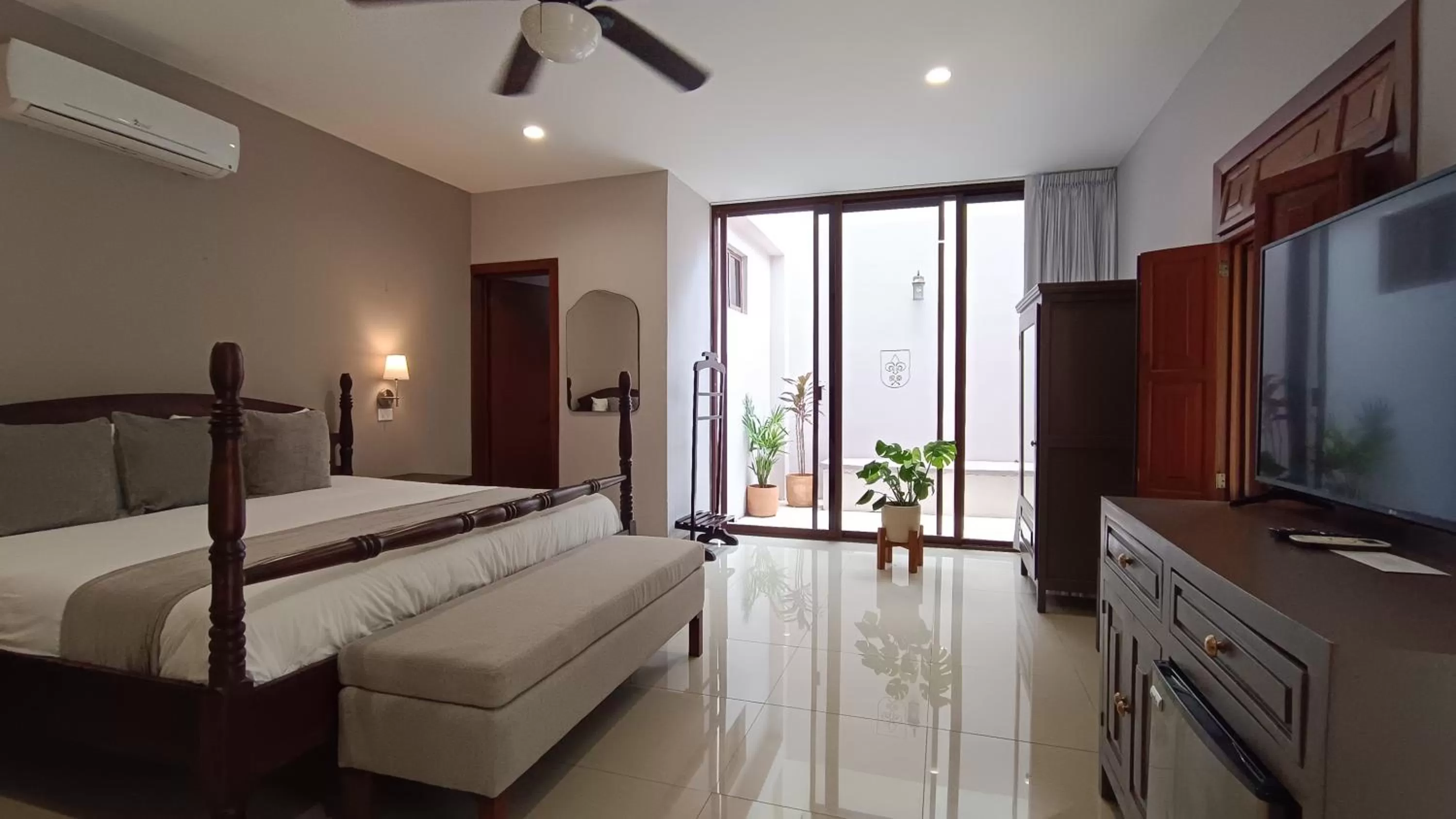 Bed in Casa Valladolid Boutique Hotel