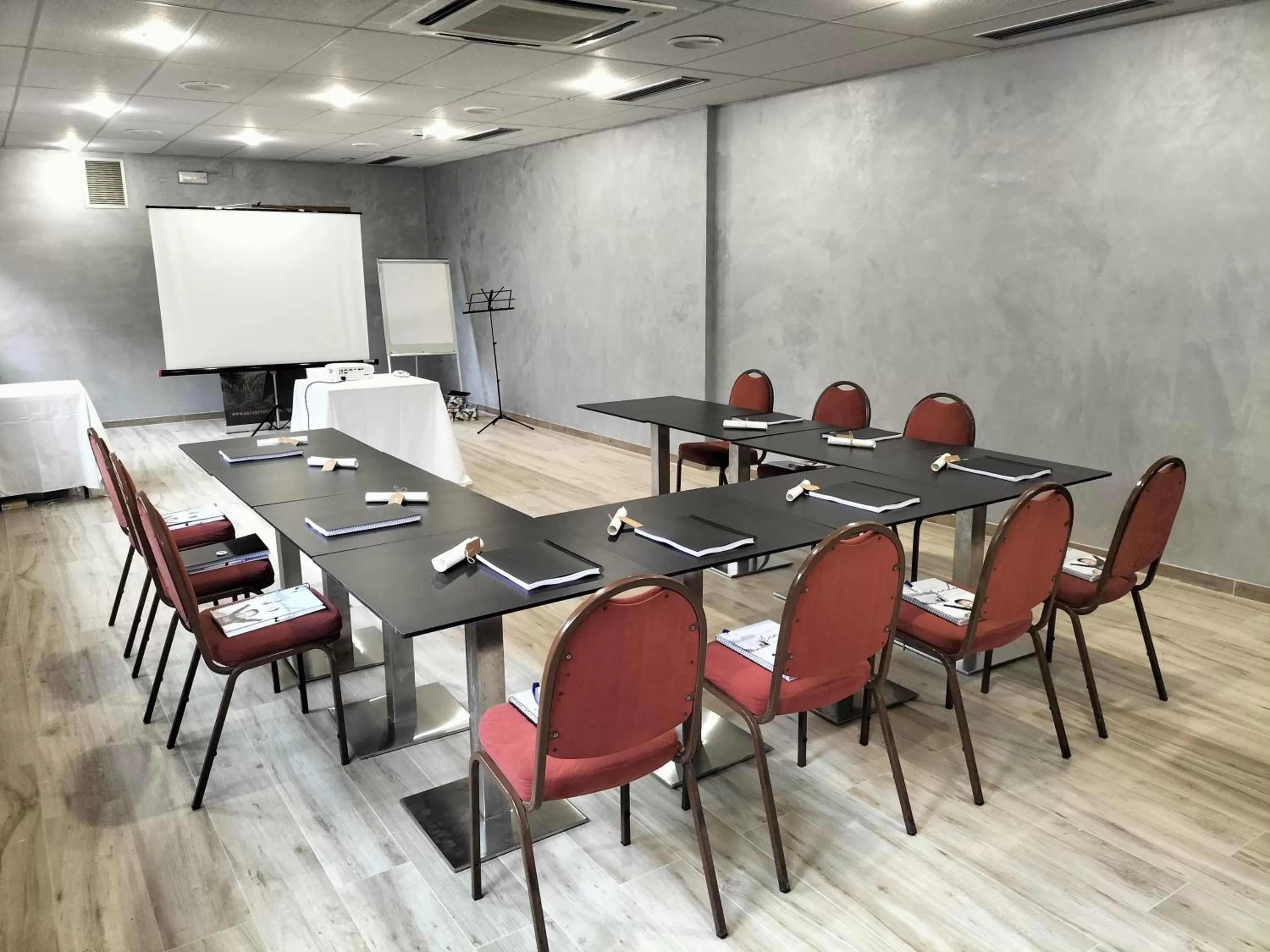 Meeting/conference room in Hotel 153