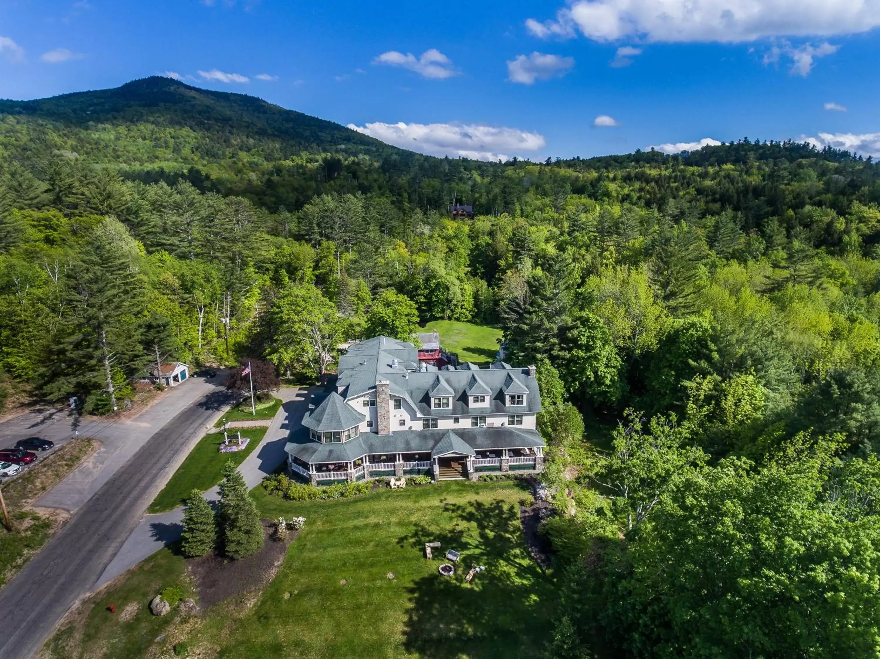 Bird's eye view, Bird's-eye View in The Inn at Thorn Hill