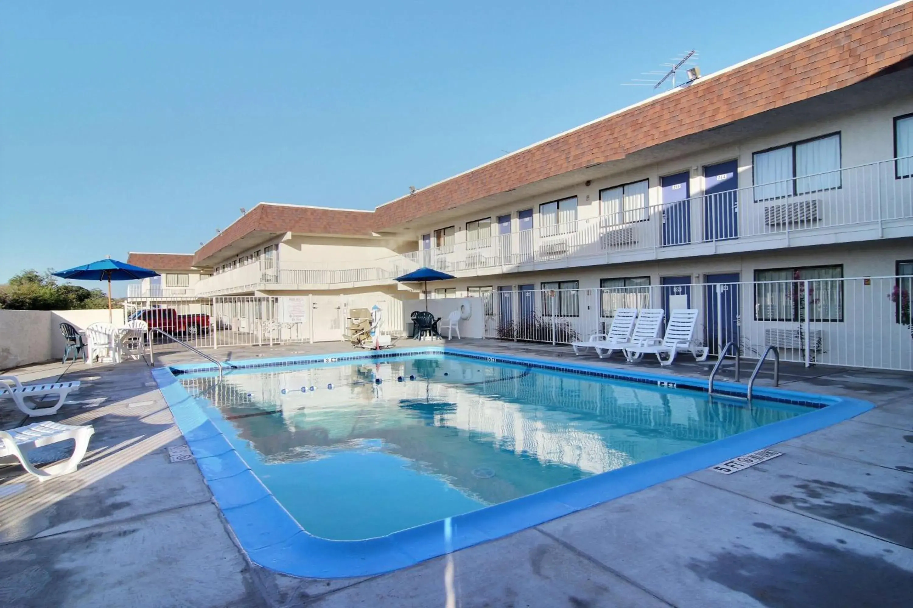 Pool view, Property Building in Motel 6 San Angelo, TX