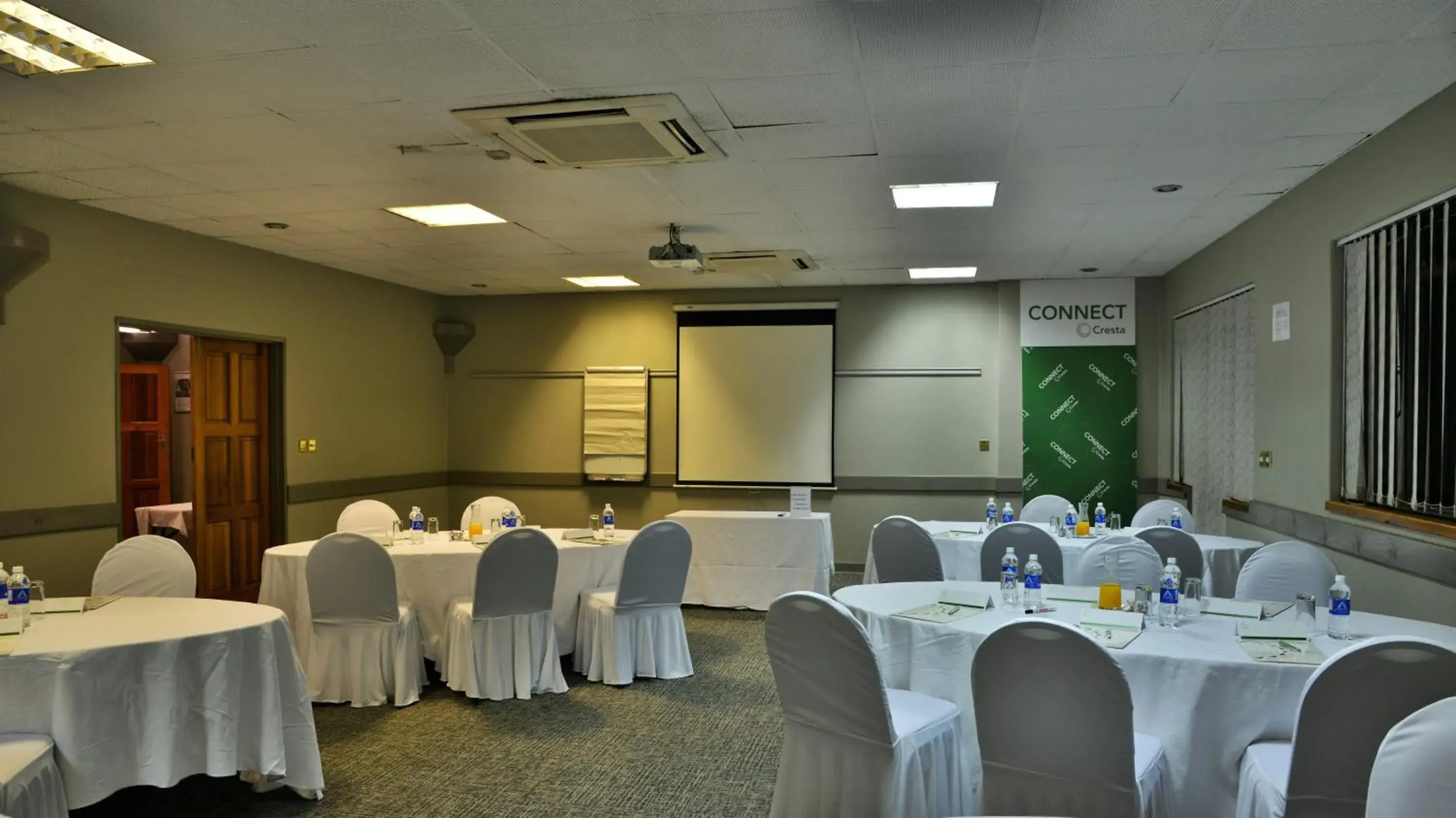 Meeting/conference room in Cresta Lodge Harare