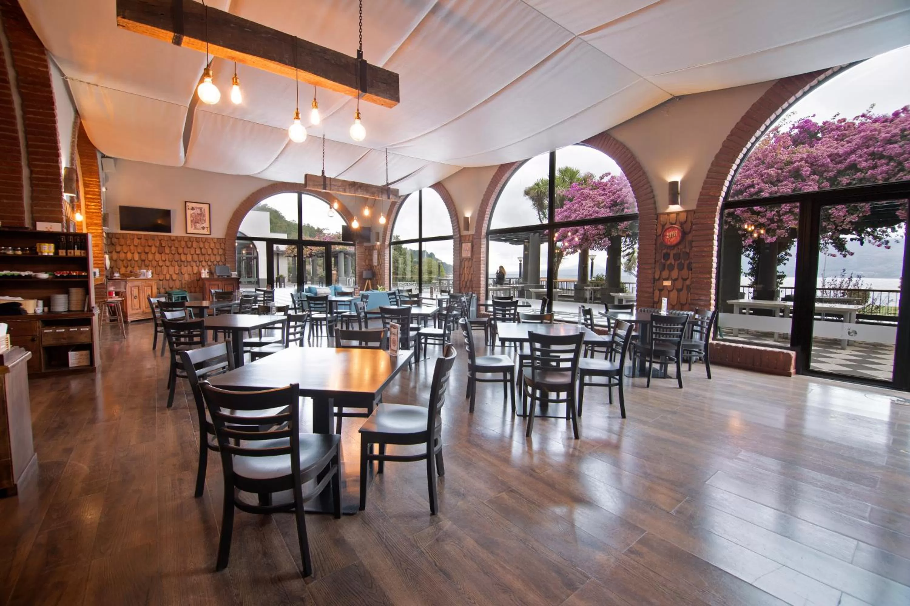 Restaurant/places to eat in Hotel Enjoy Pucón