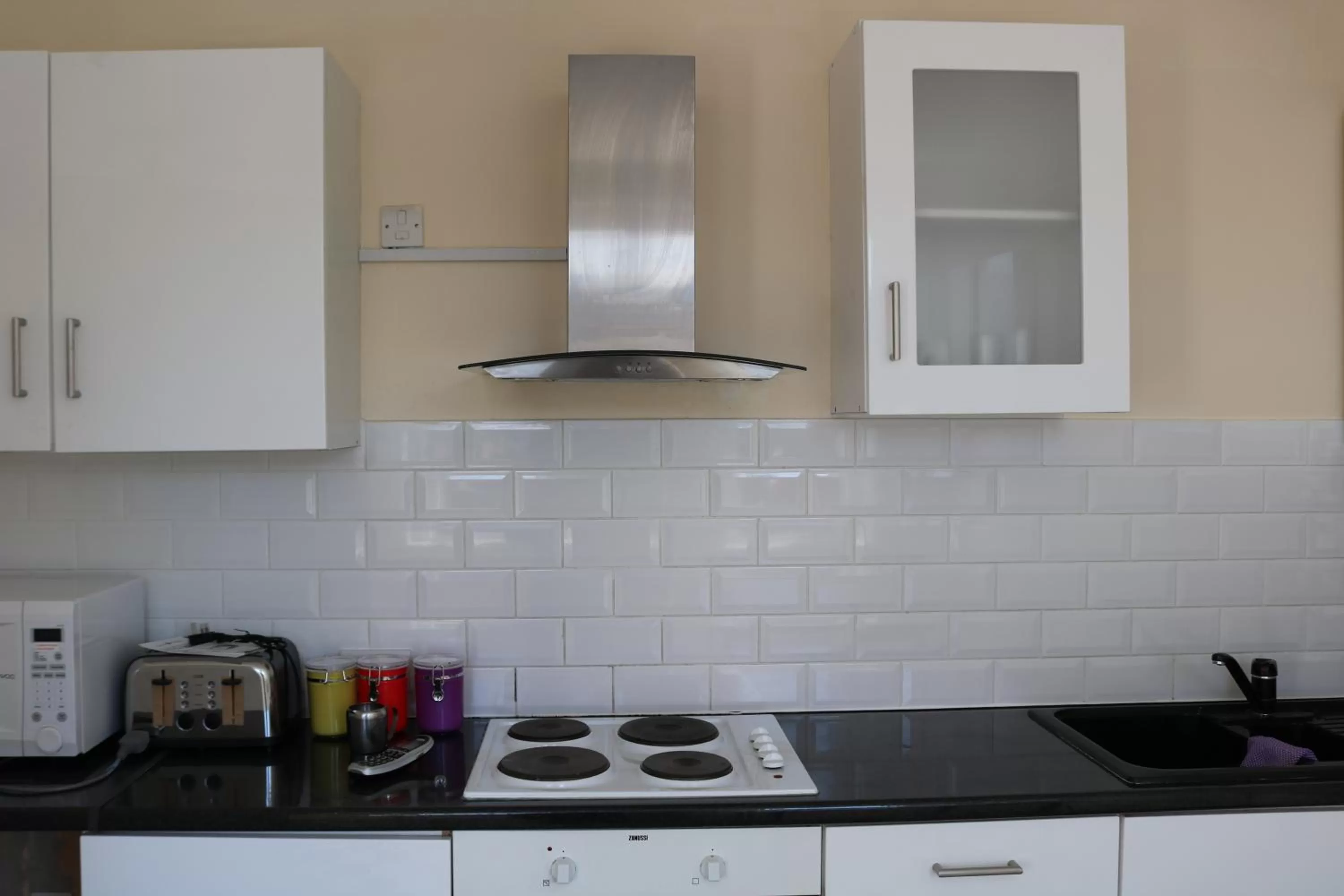 Kitchen or kitchenette in Lennard House