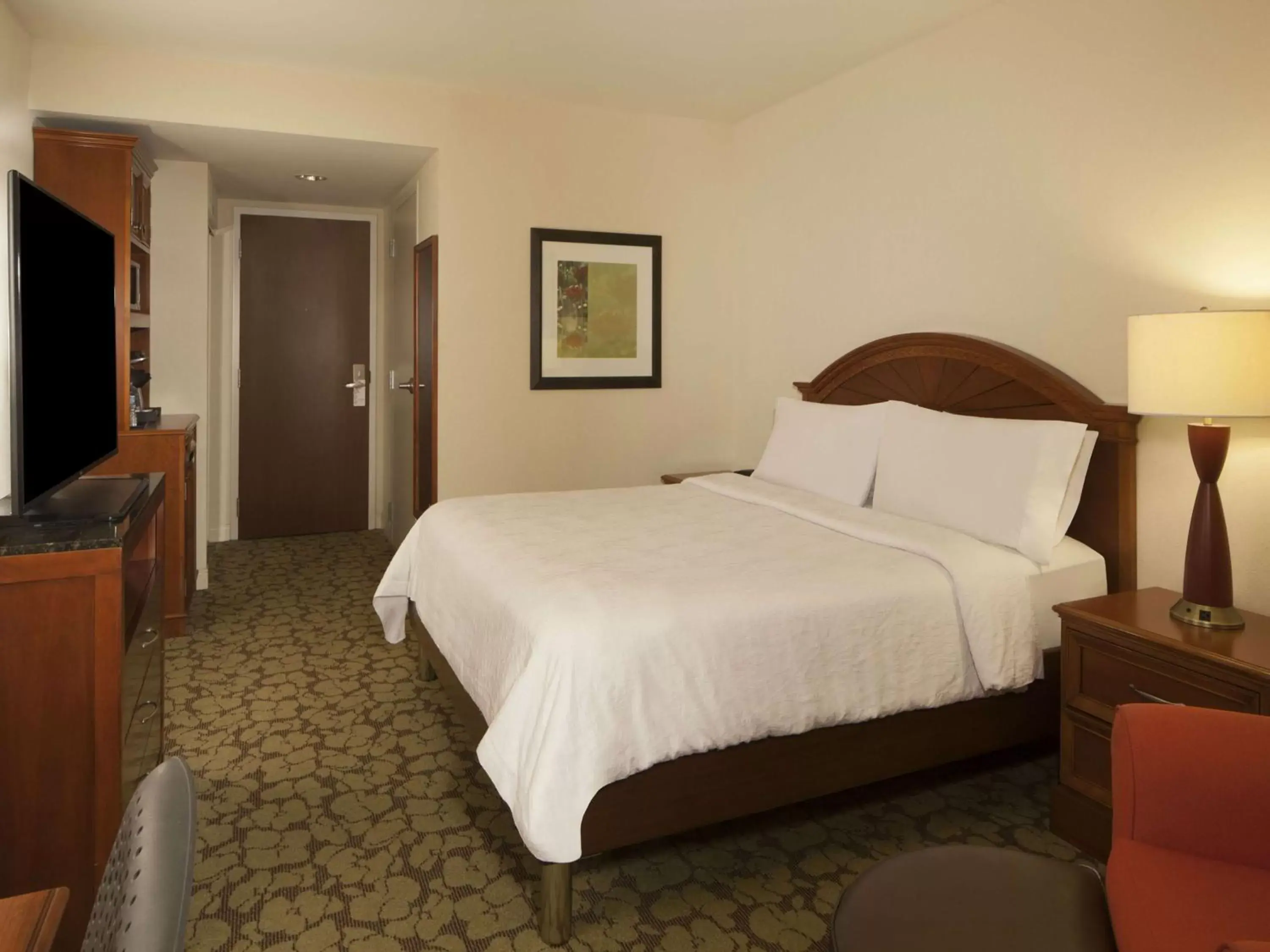 Bedroom, Bed in Hilton Garden Inn Virginia Beach Town Center