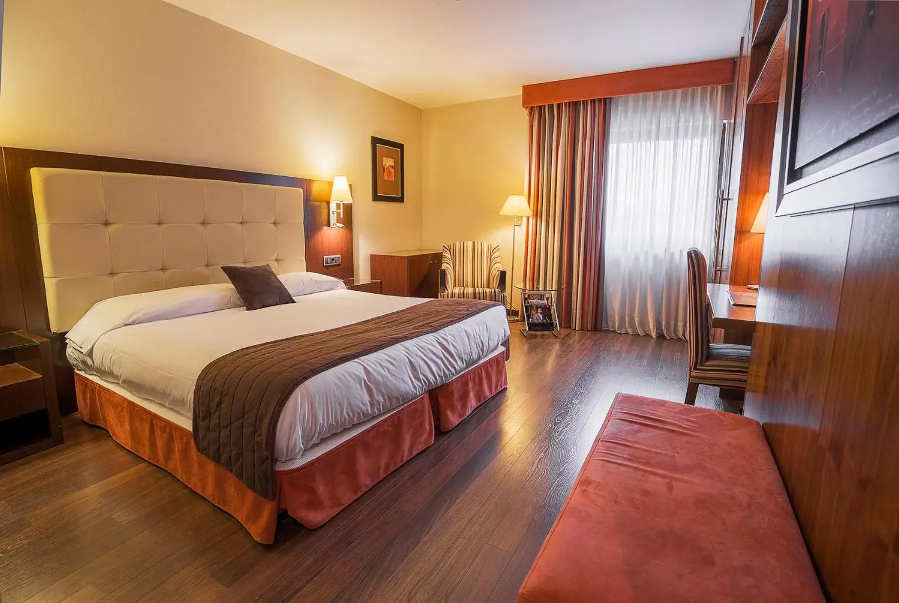 Bedroom, Bed in Hospedium Hotel Mirador de Gredos