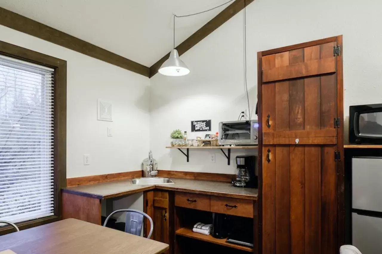 Kitchen/Kitchenette in Bramblebank Cottages