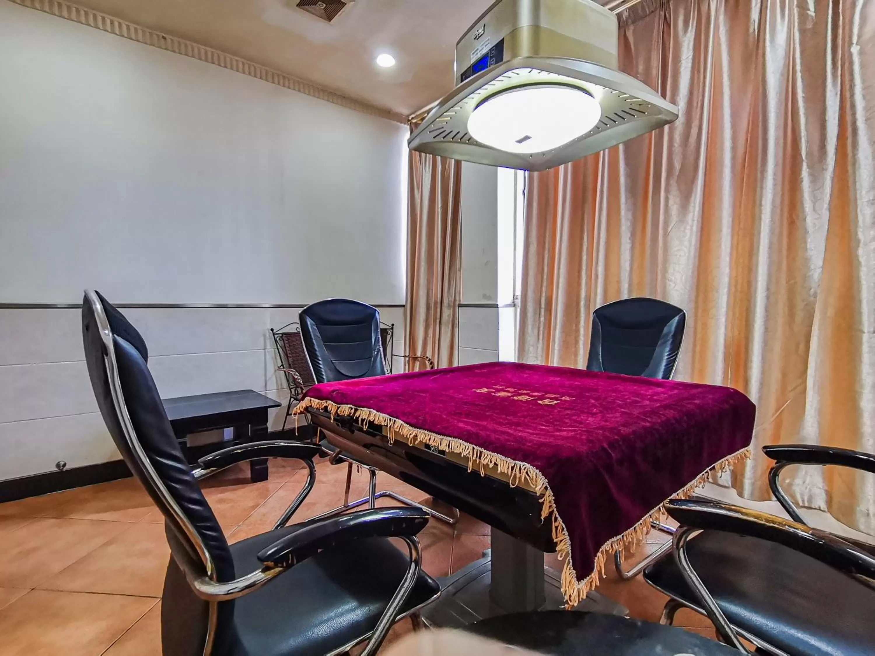 Entertainment in Paco Hotel BeiJing Road Metro Guangzhou