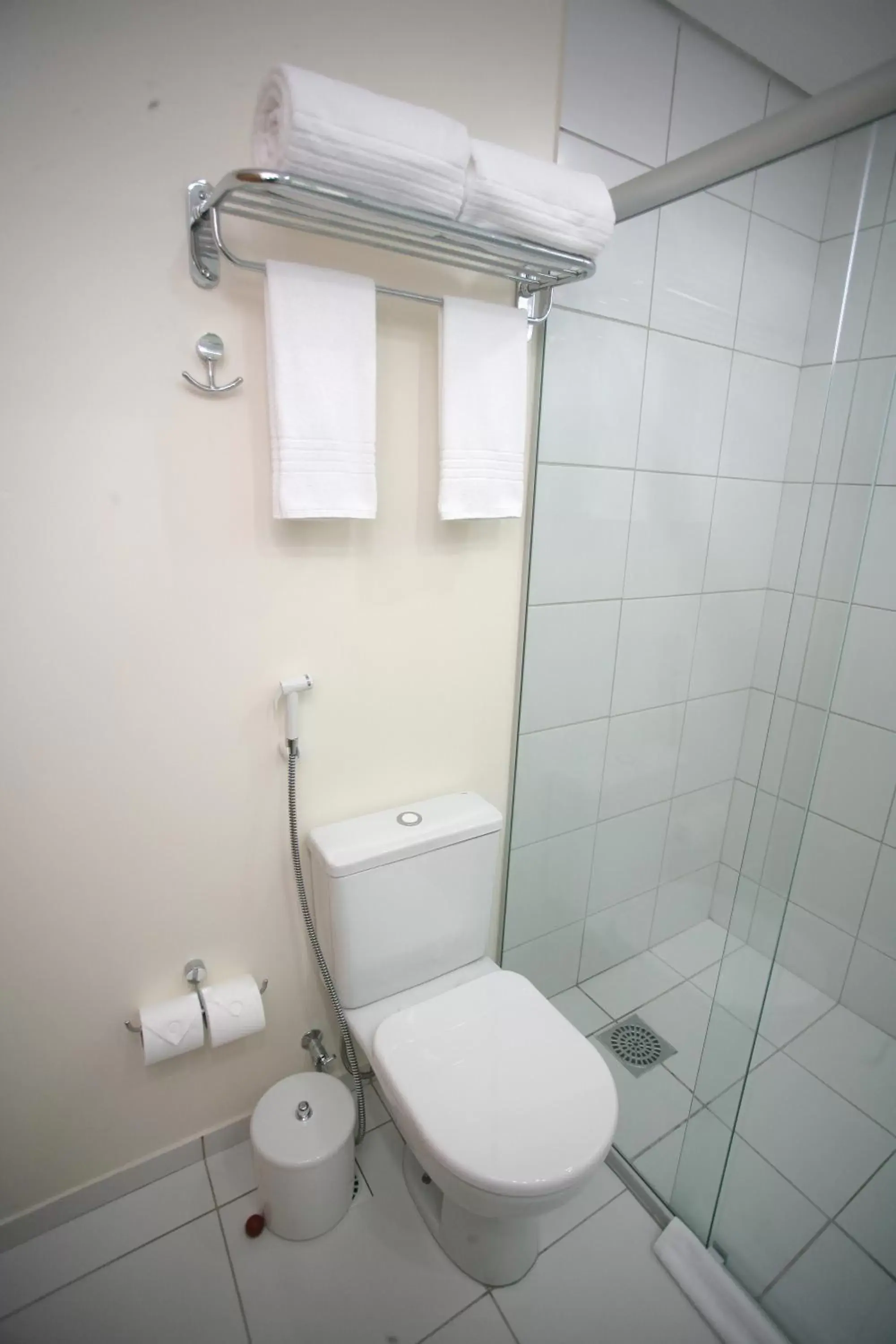Toilet, Bathroom in Stop Way Hotel São Luís