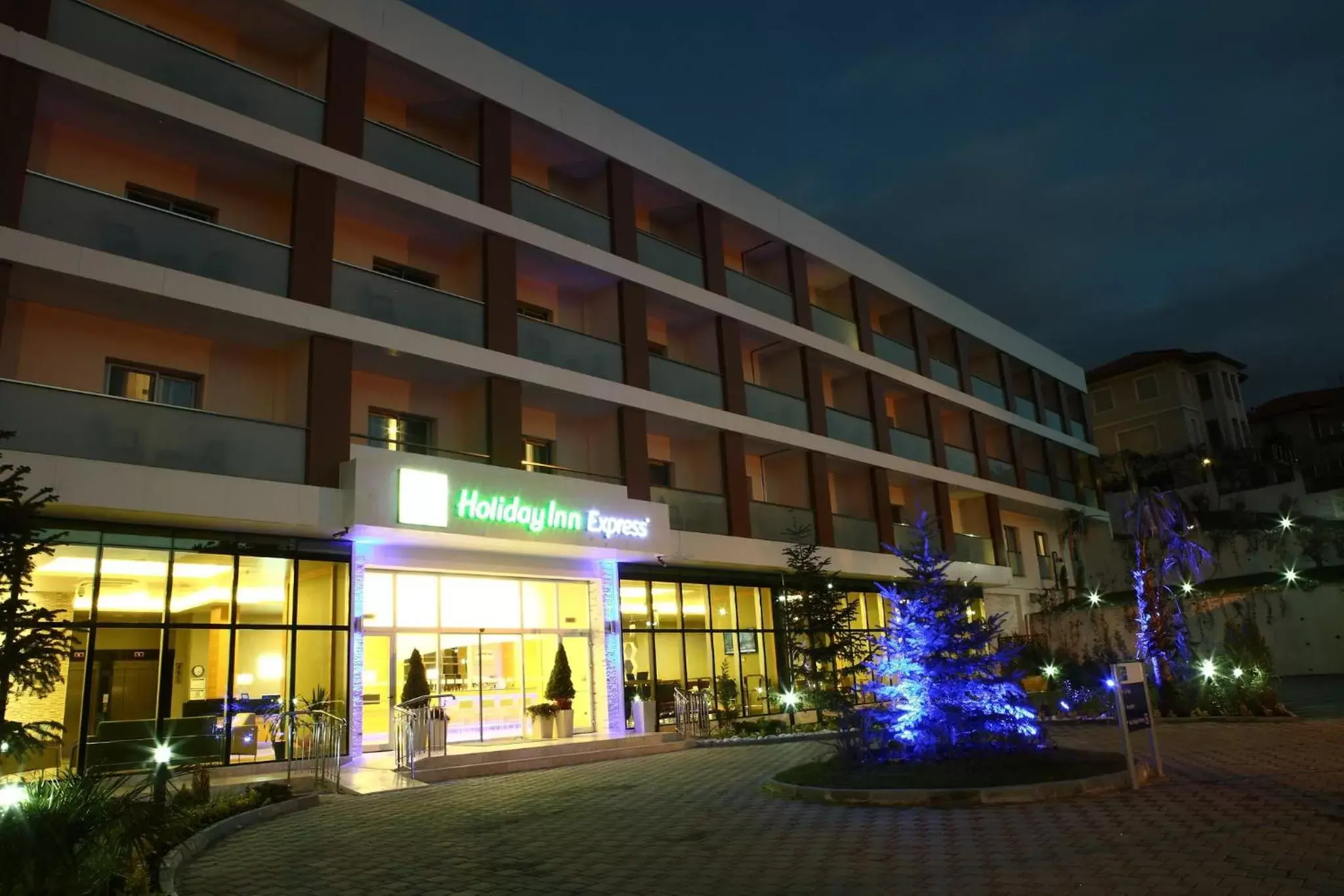 Property Building in Holiday Inn Express Manisa-West, an IHG Hotel