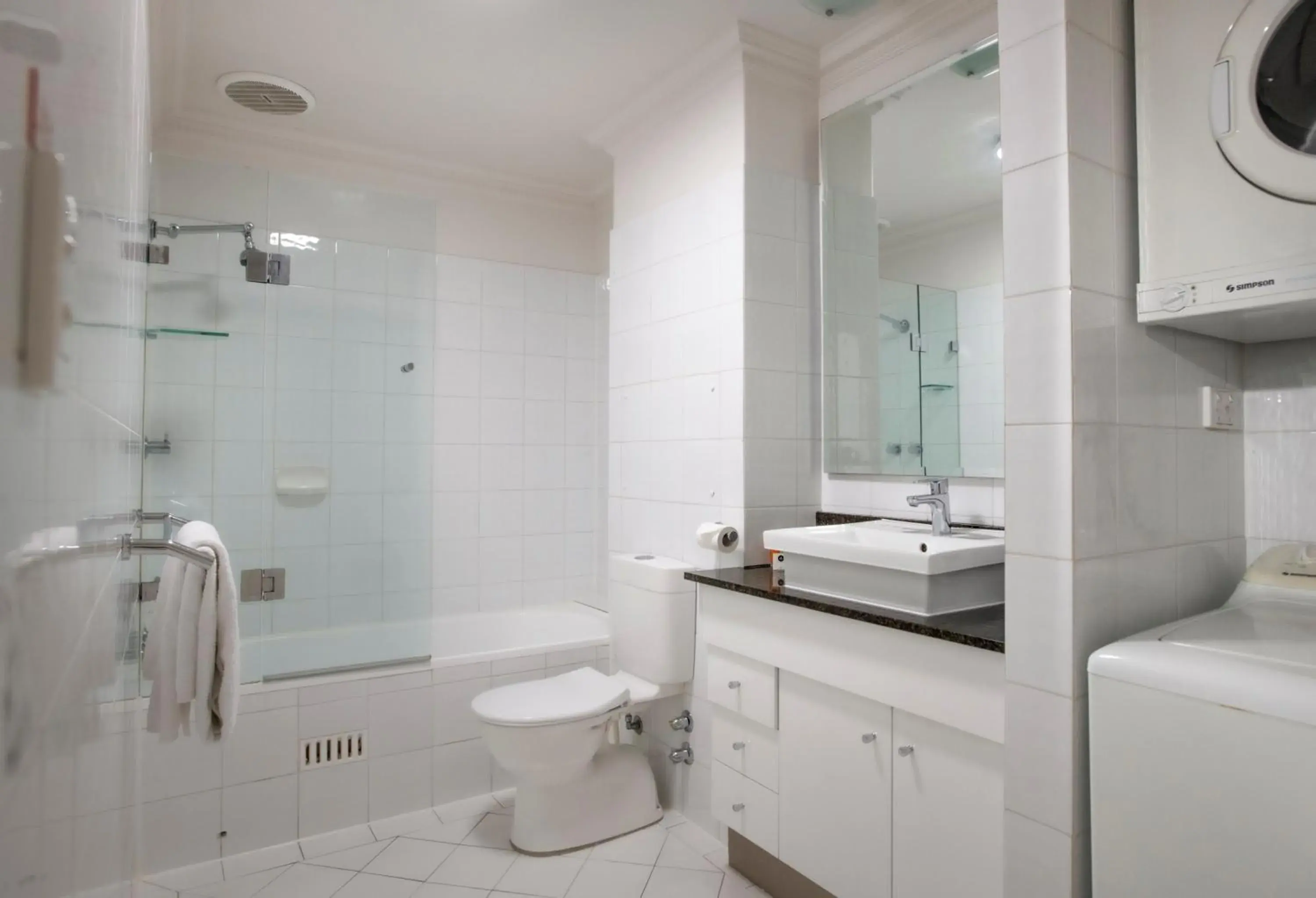 Bathroom in Majestic Old Lion Apartments