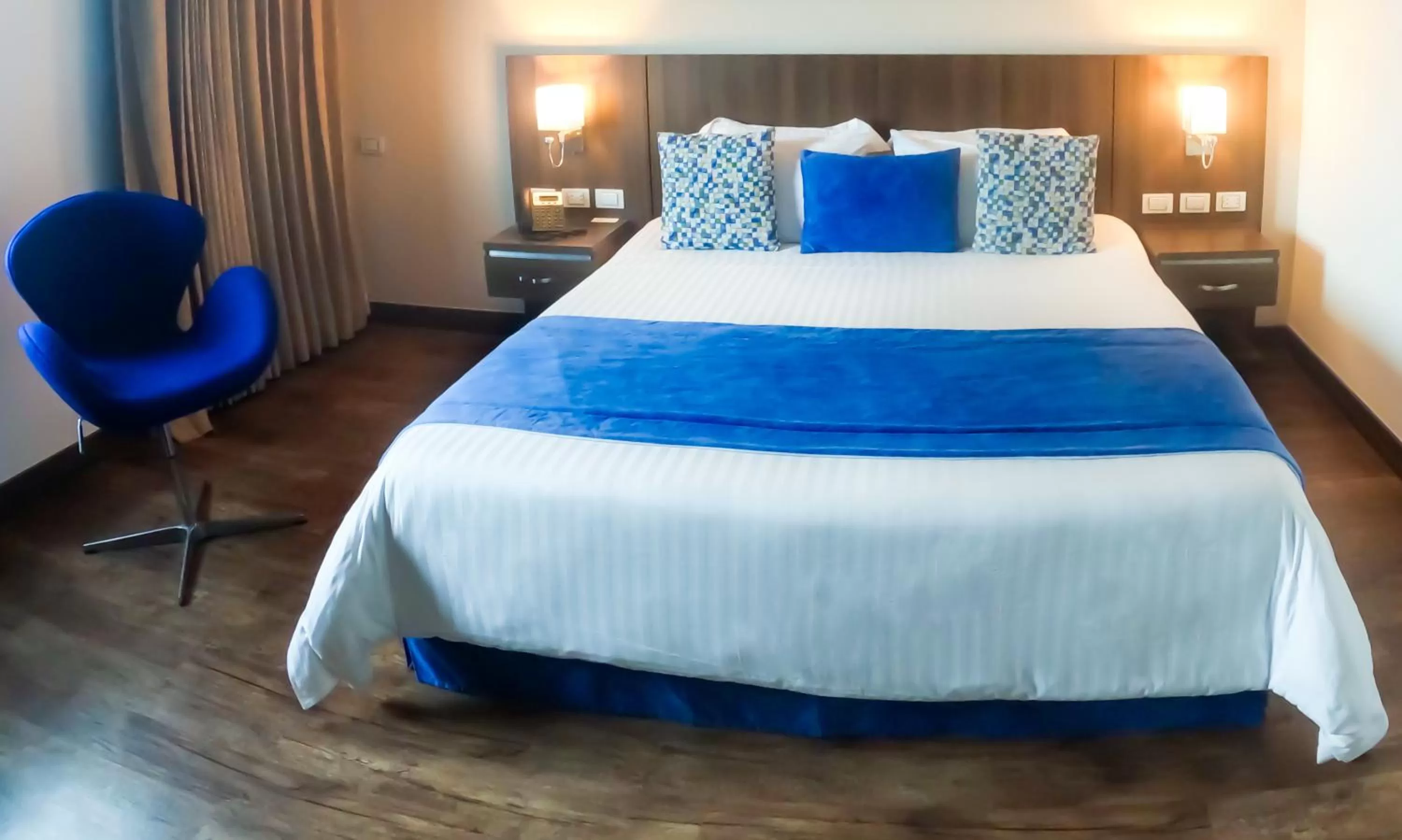 Bed in Hotel Real Elim International