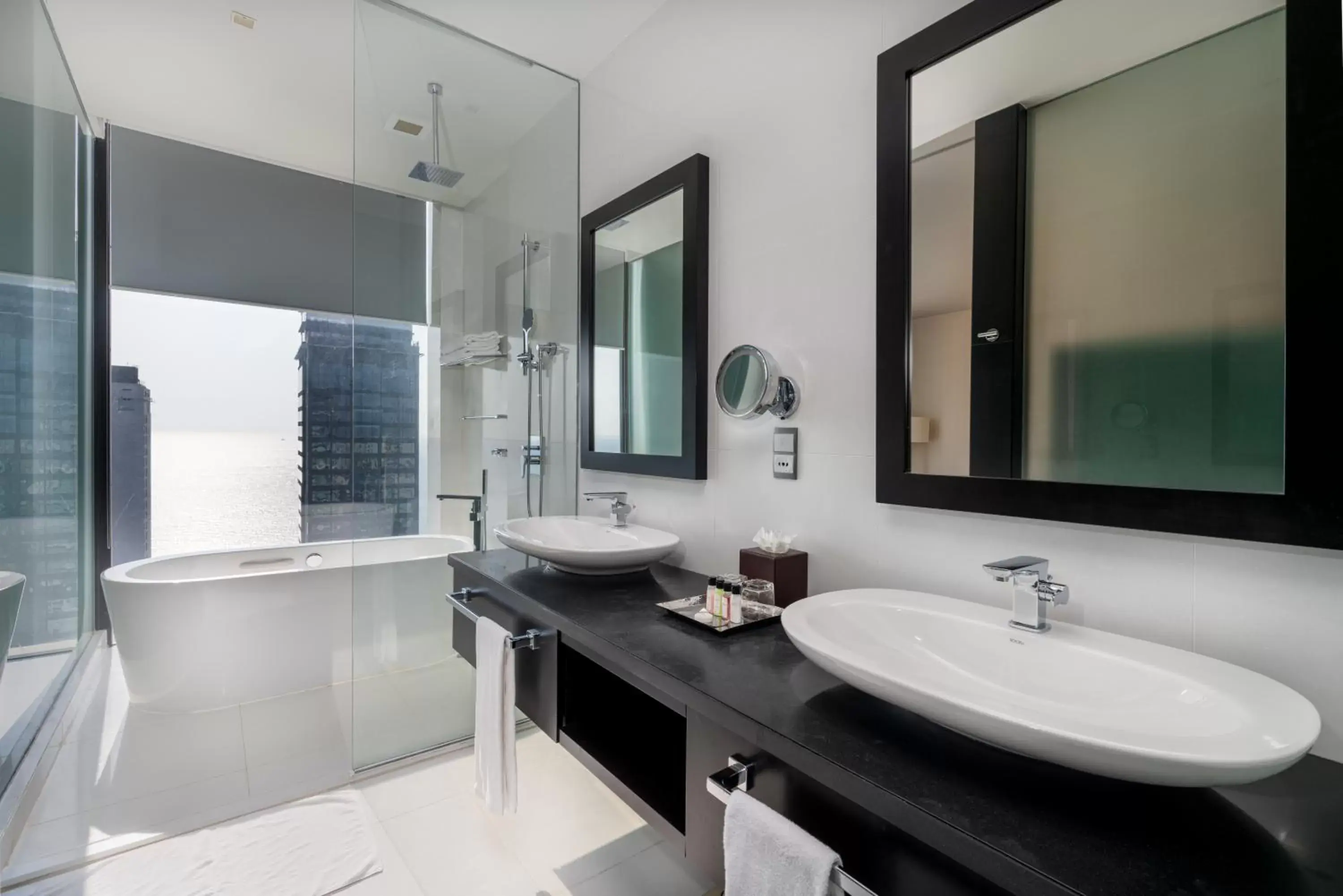 Shower, Bathroom in Movenpick Hotel Colombo