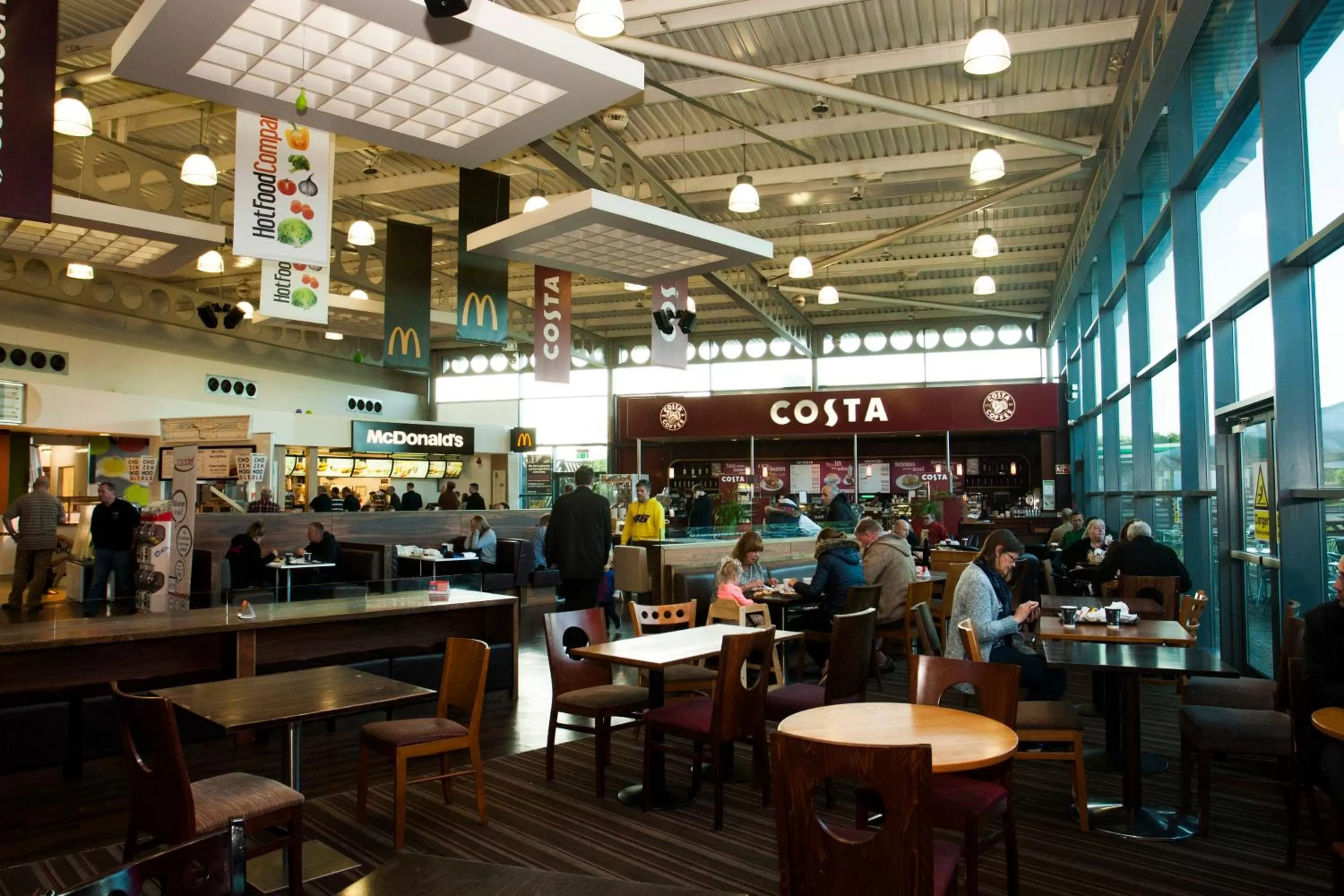 Food and drinks in Days Inn Tewkesbury