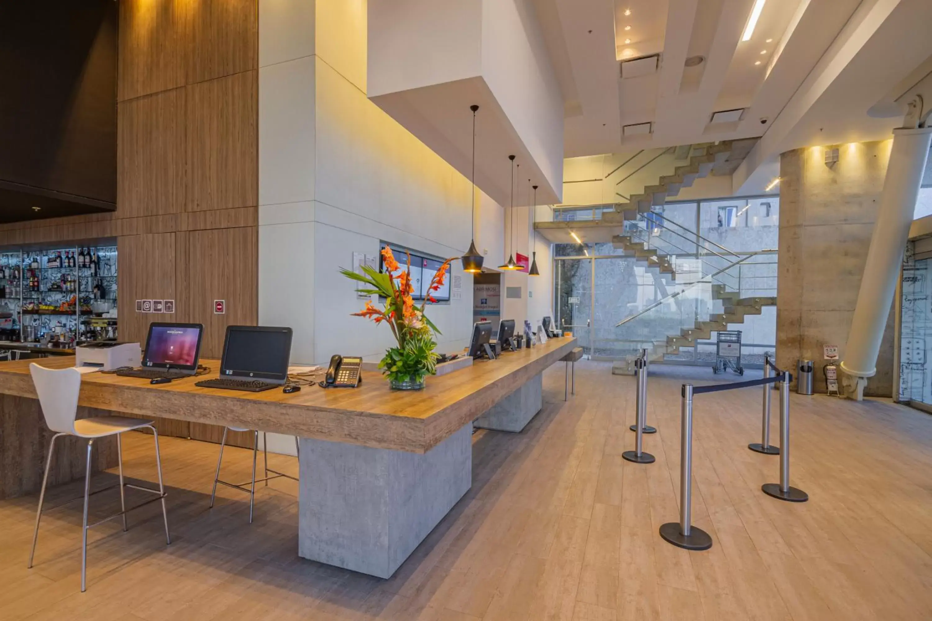 Staff, Fitness Center/Facilities in Ibis Cartagena Marbella