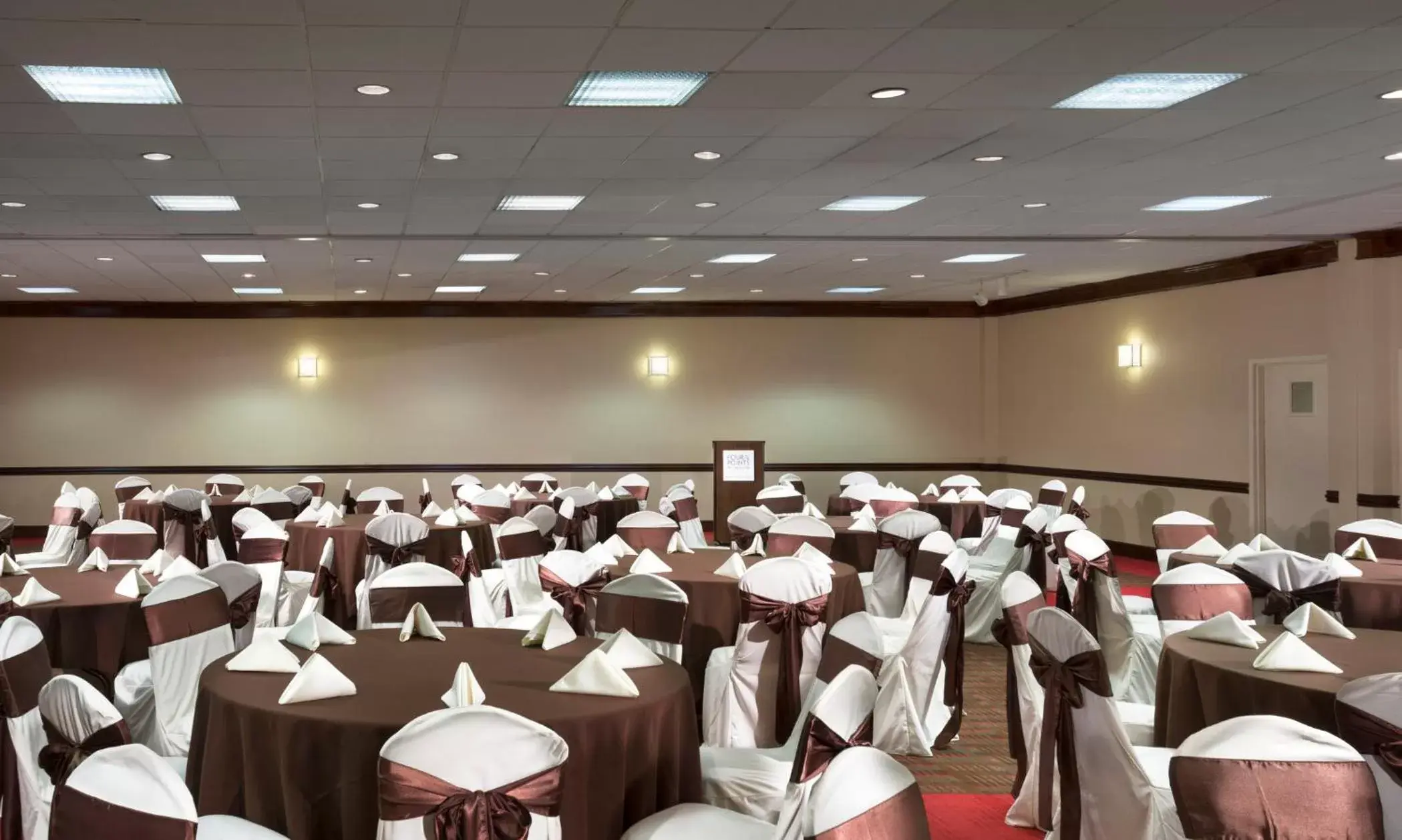 Banquet/Function facilities, Banquet Facilities in Best Western Premier Kansas City Sports Complex Hotel