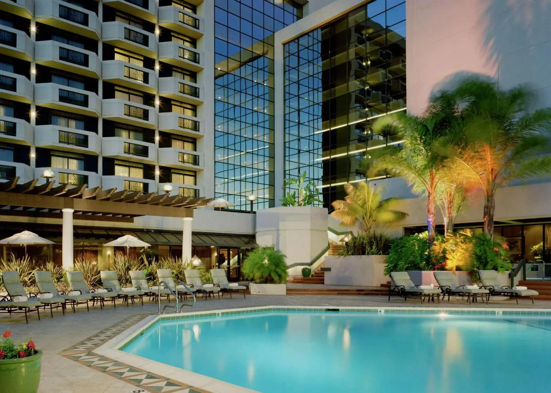 Property building, Swimming Pool in DoubleTree by Hilton San Jose