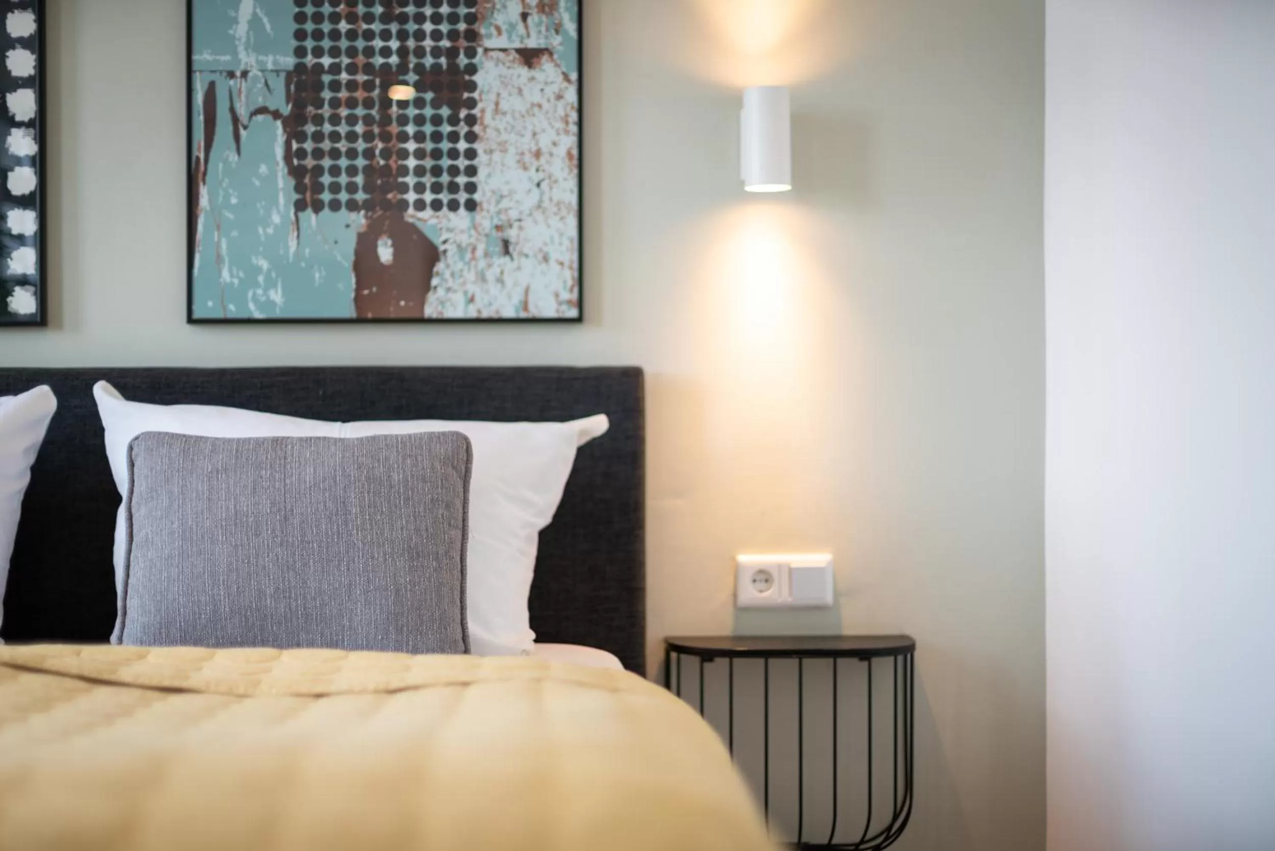 Bed in BRIGHT Dortmund City Center