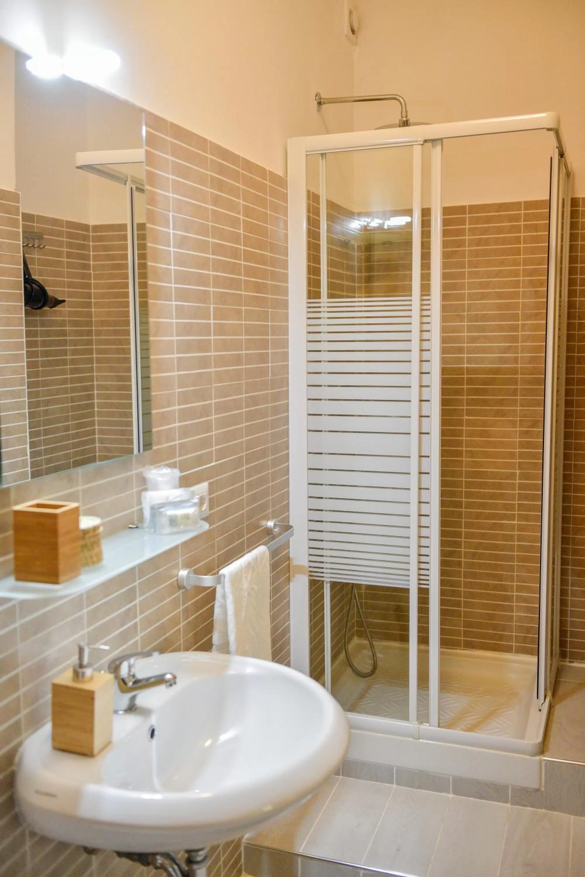 Shower in B&B Portafortuna Lucky charm