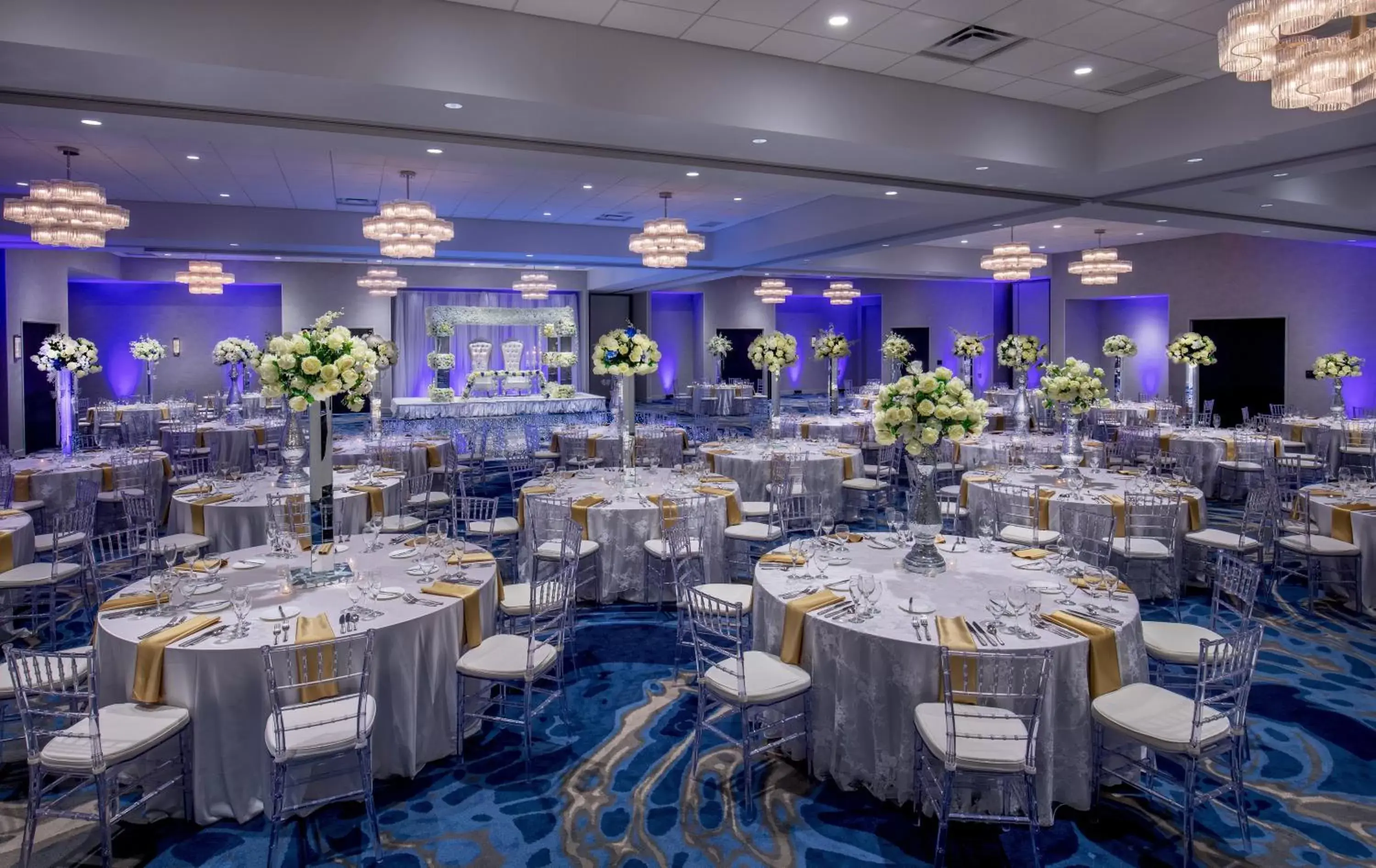 Banquet/Function facilities, Banquet Facilities in Crowne Plaza Boston - Woburn, an IHG Hotel