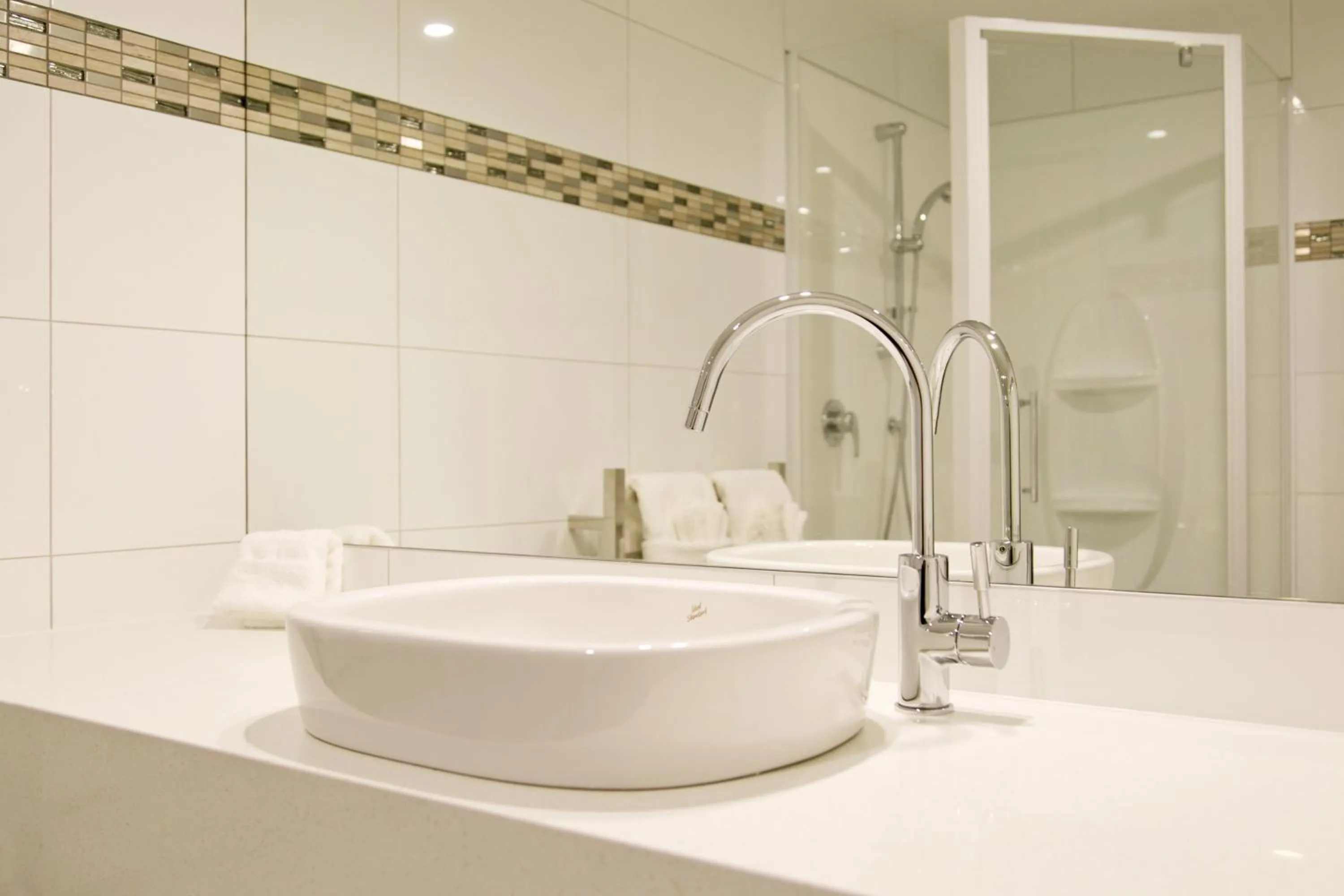 Bathroom in The Cove- On The Lake