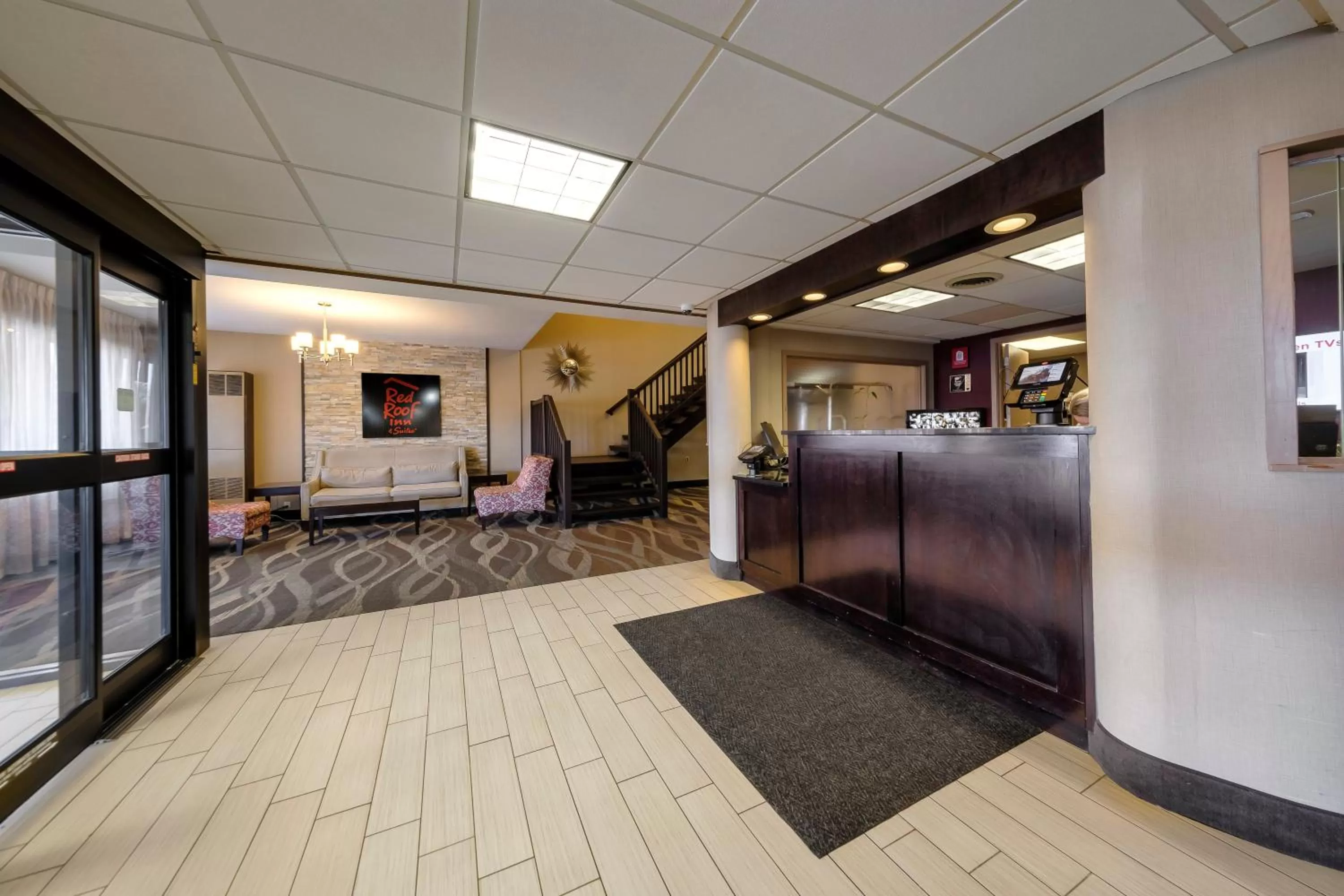 Lobby or reception in Red Roof Inn & Suites Newburgh - Stewart Airport West Point