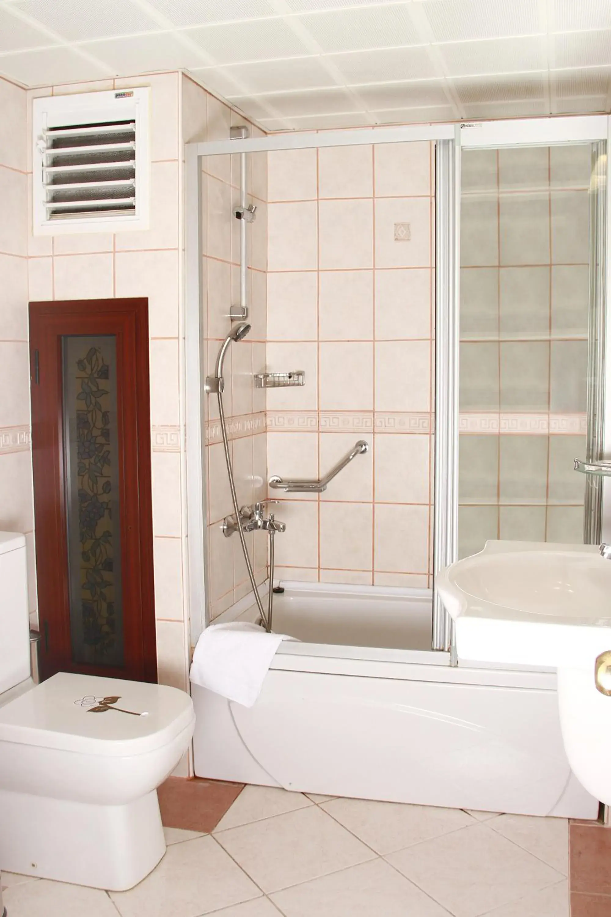 Bathroom in Oglakcioglu Park Boutique Hotel