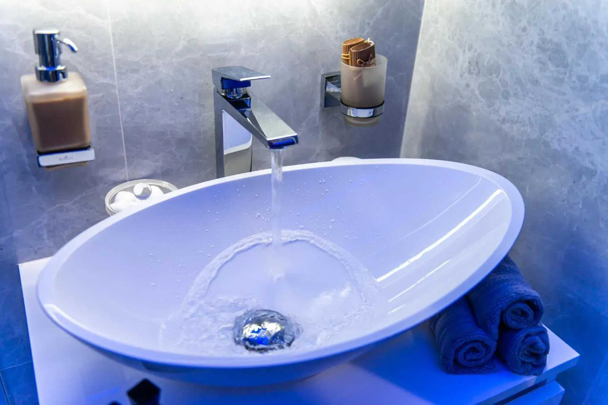 Bathroom in Aphrodite Suites