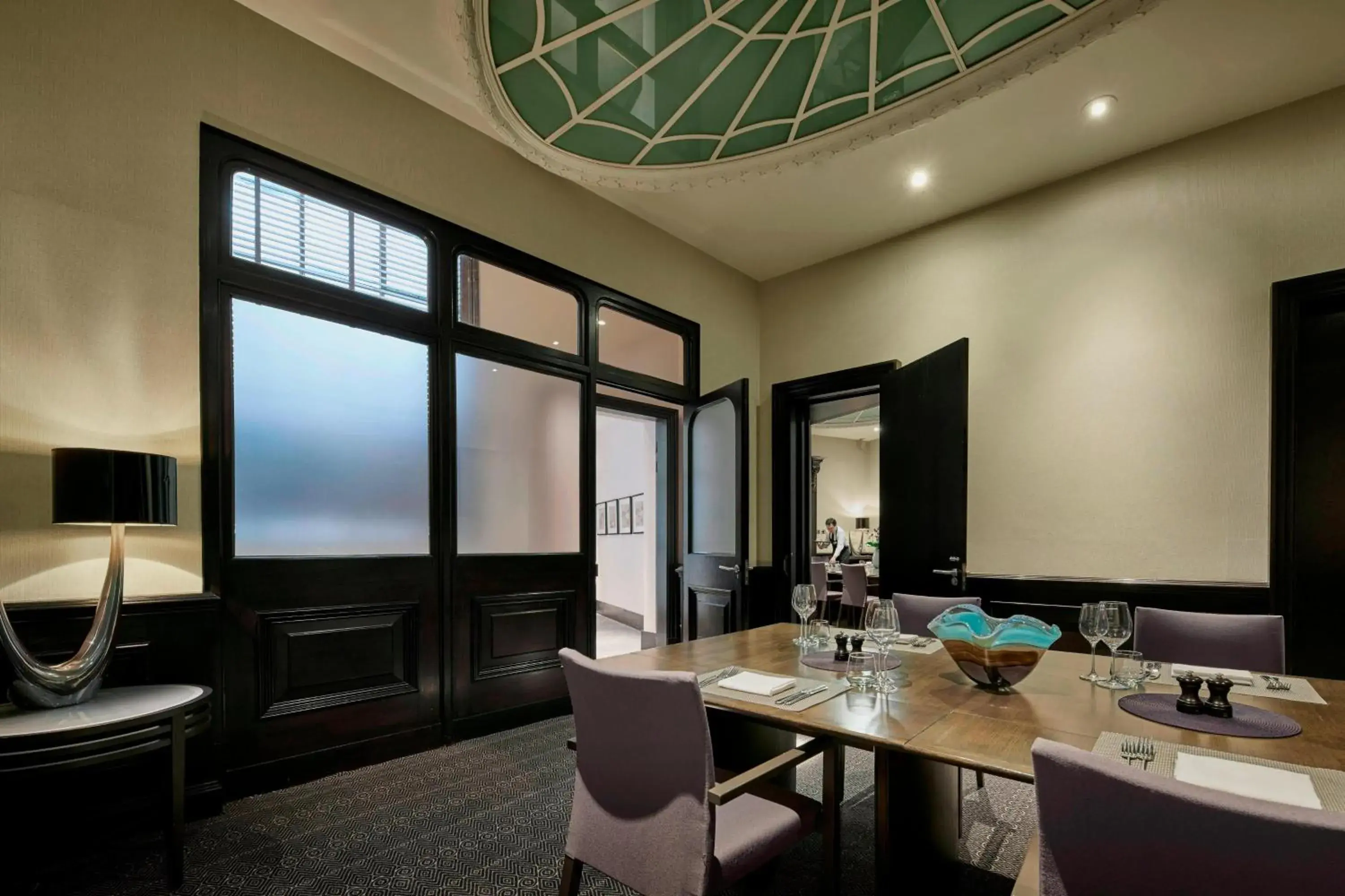 Meeting/conference room, Bathroom in Threadneedles, Autograph Collection