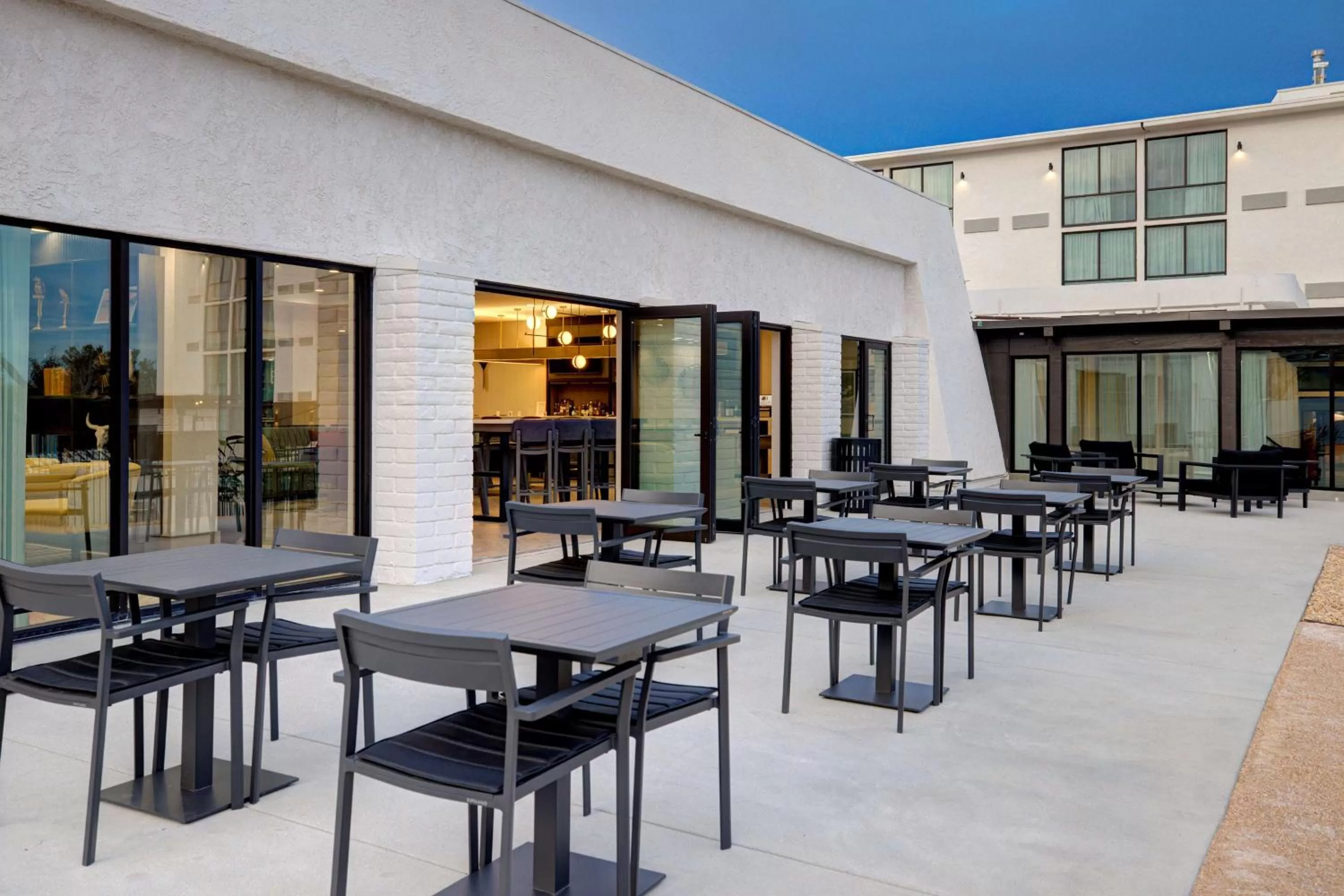 Patio in Doubletree By Hilton Palmdale, Ca