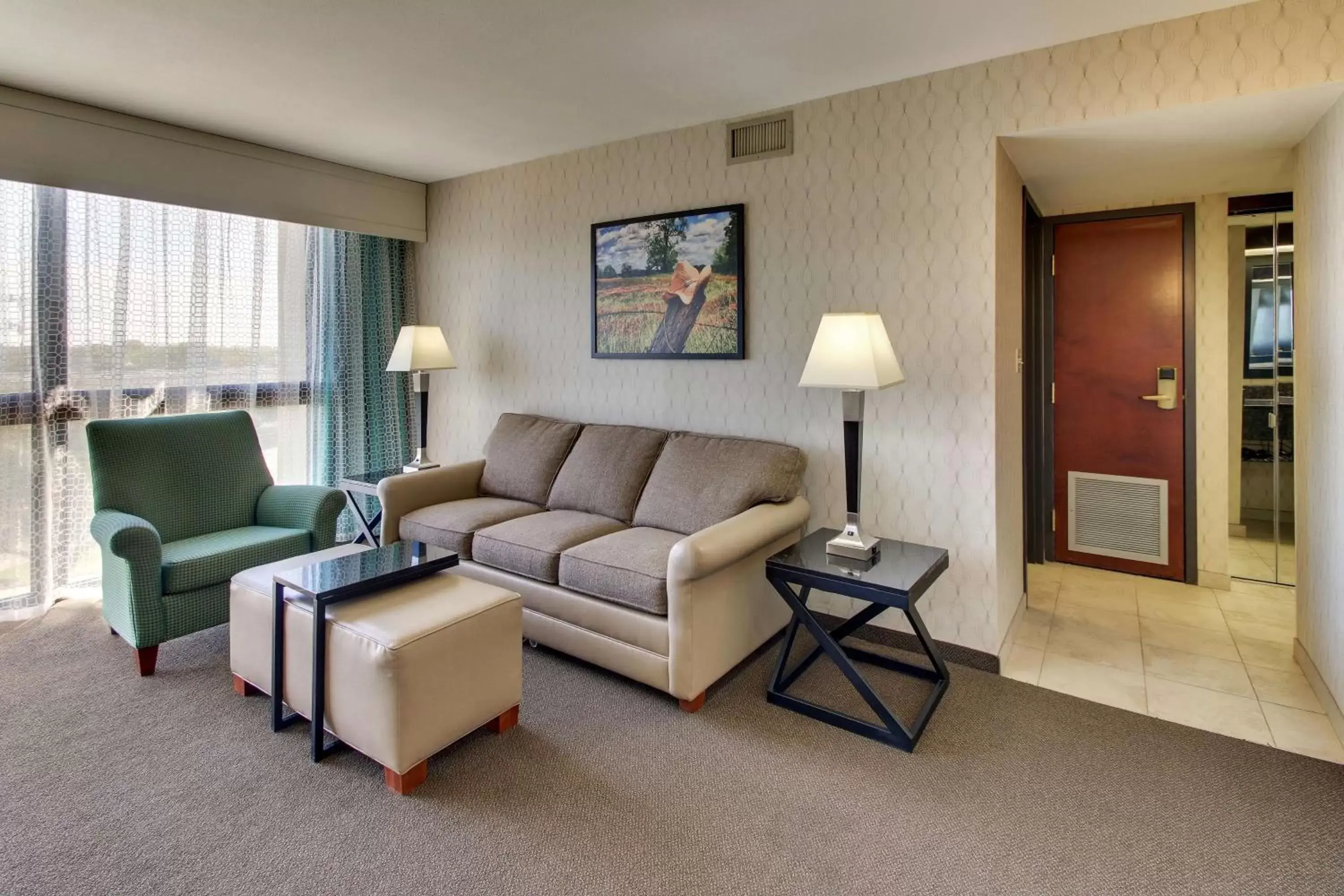 Photo of the whole room, Seating Area in Drury Inn & Suites Houston Sugar Land