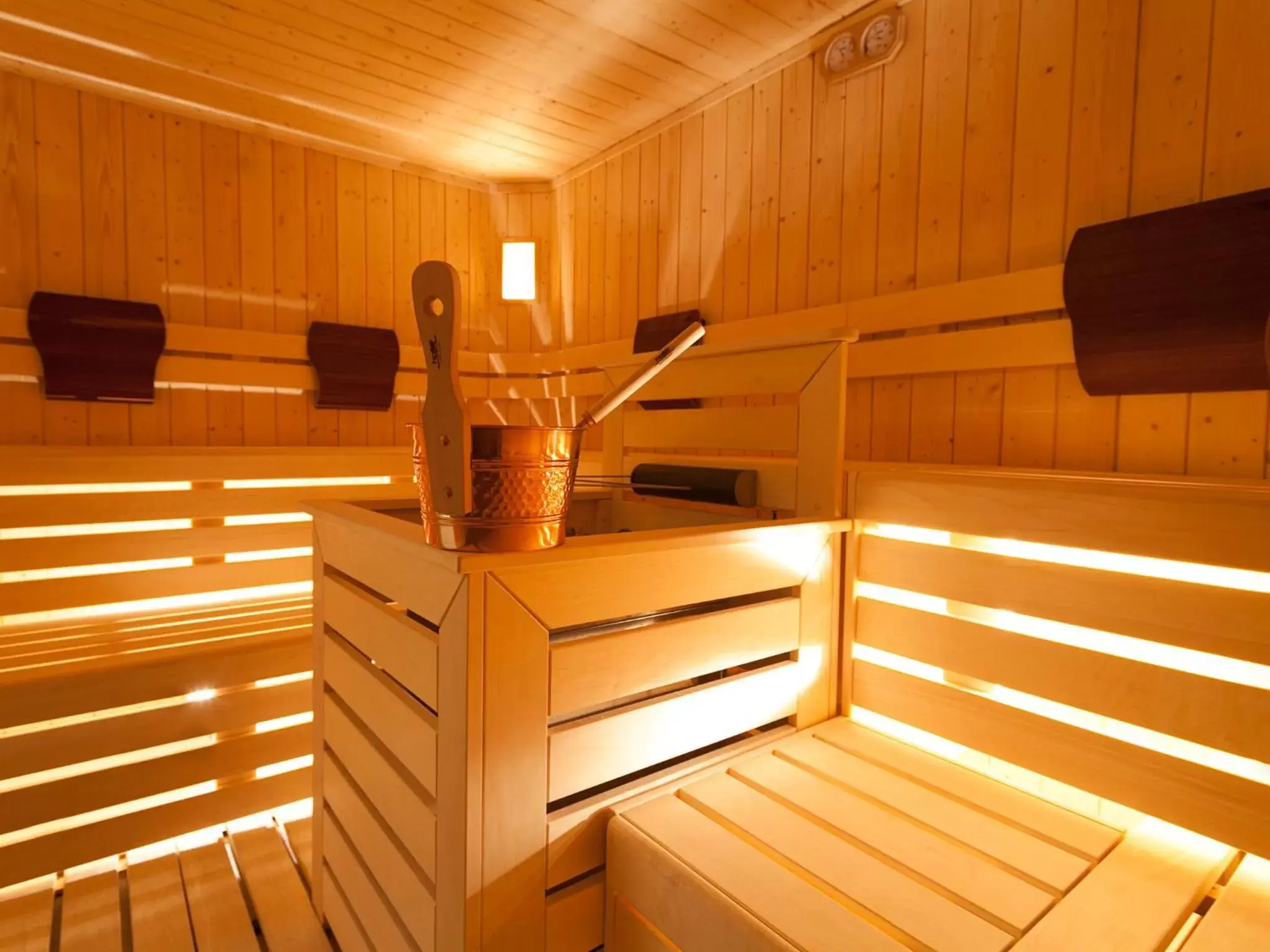 Spa and wellness centre/facilities in Hotel Europeo Alpine Charme & Wellness