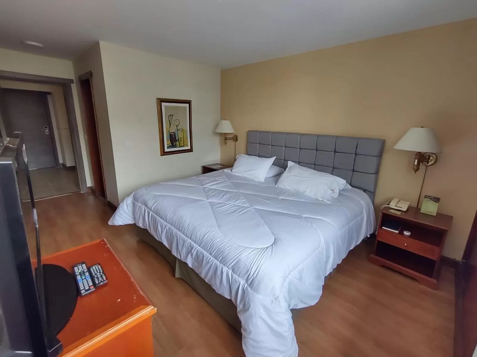 Bedroom, Bed in Hotel Morasurco