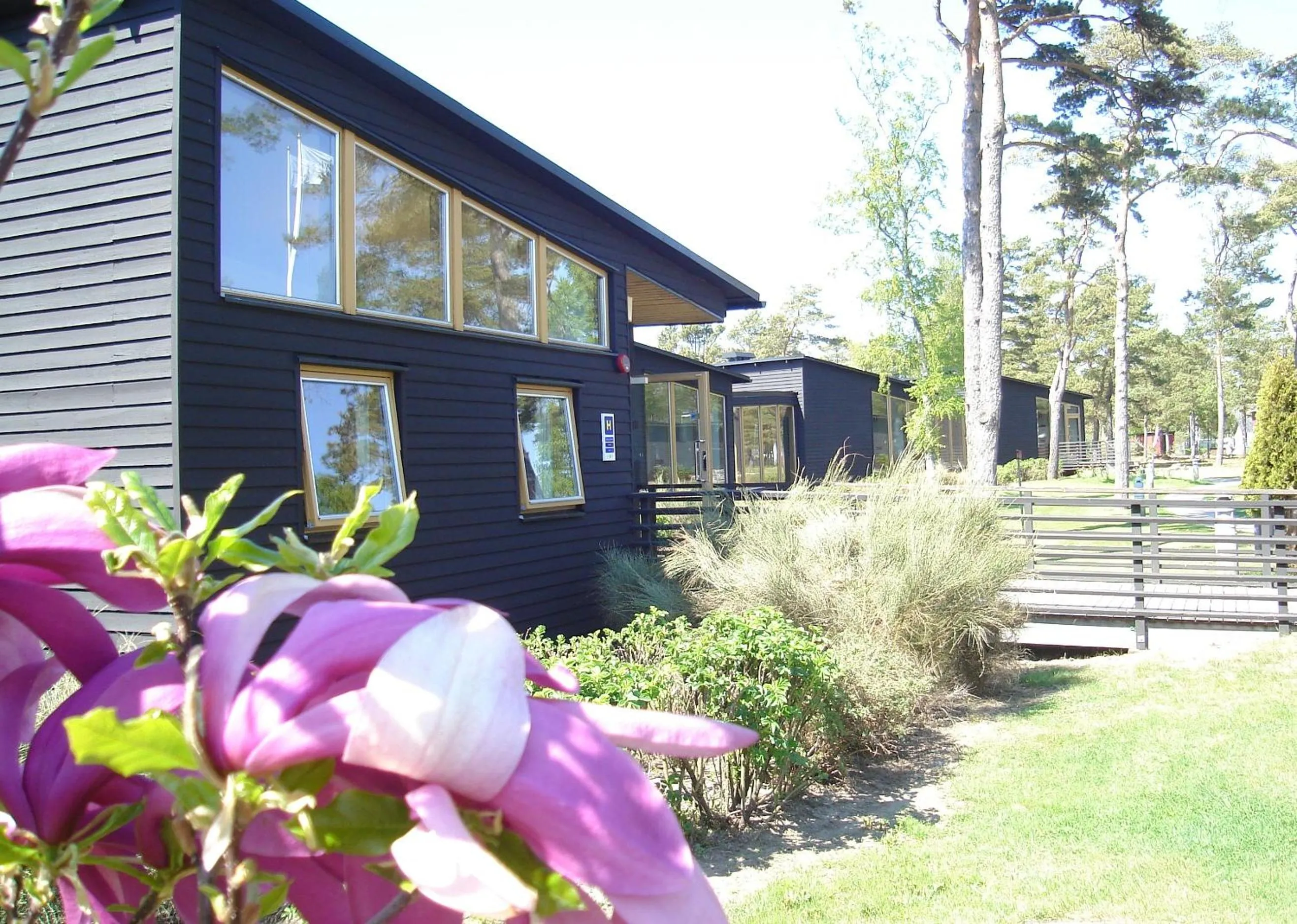 Facade/entrance in Tylebäck Hotell & Konferens, BW Signature Collection