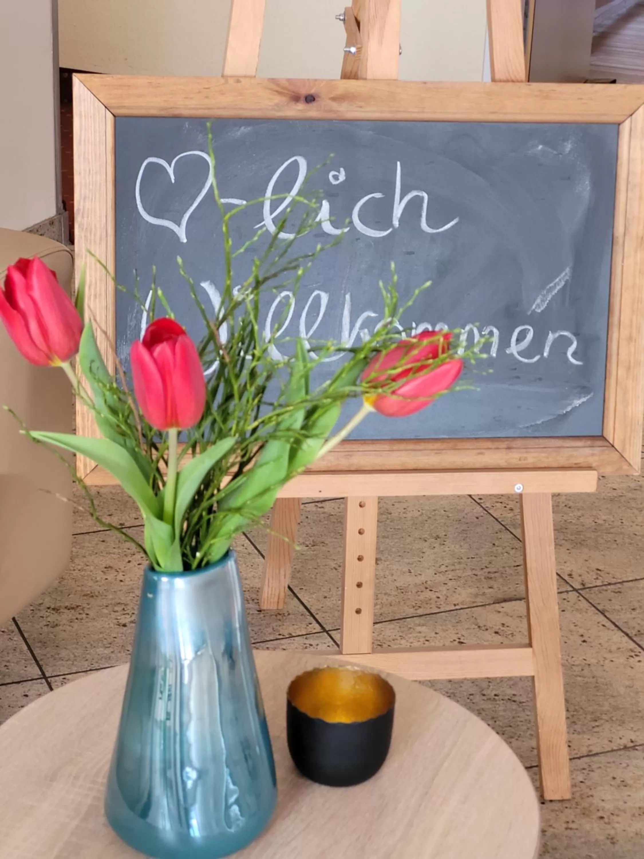 Restaurant/places to eat in Tulip Inn Frankfurt Airport