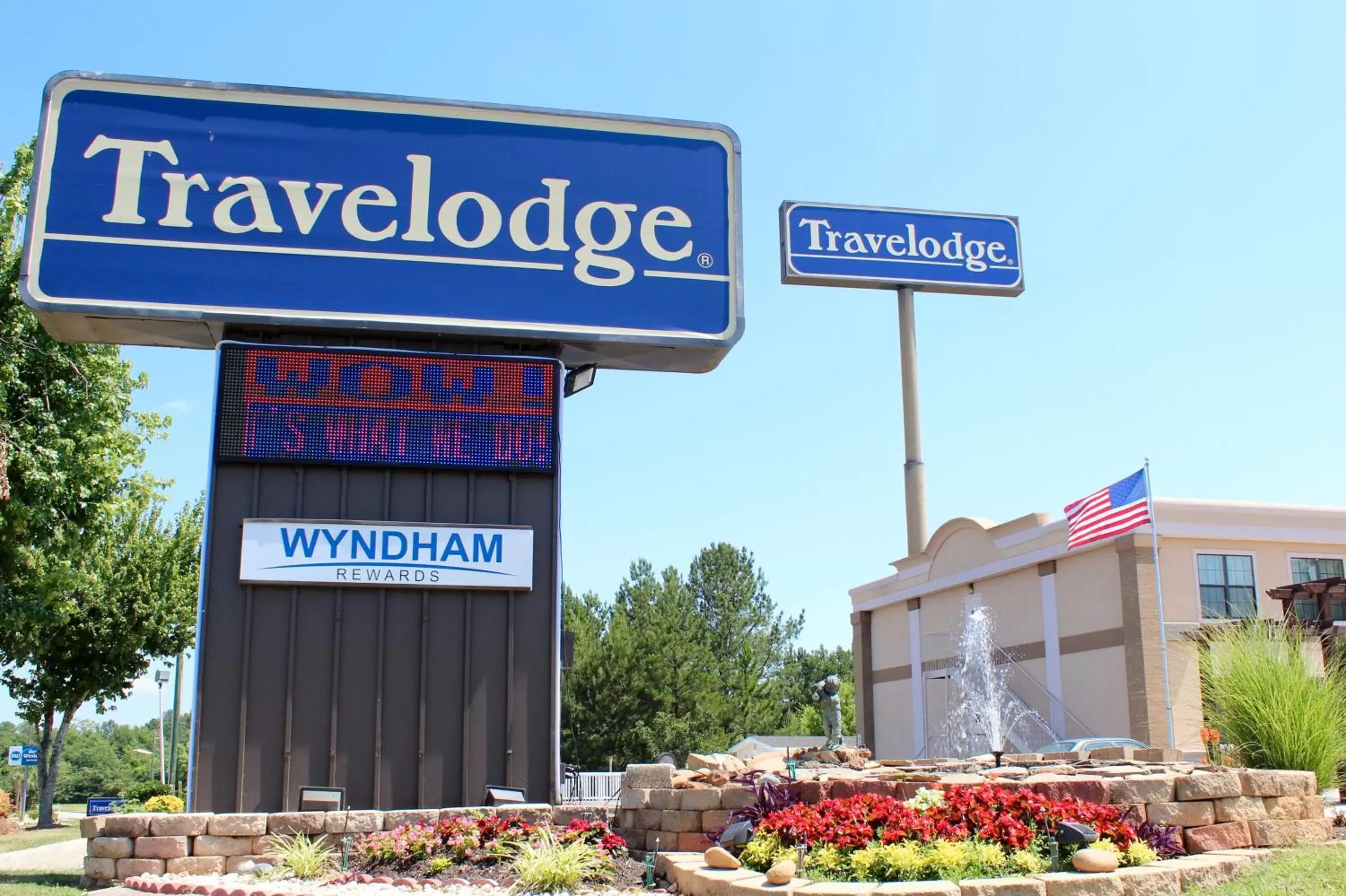Street view, Property Logo/Sign in Travelodge by Wyndham Perry GA