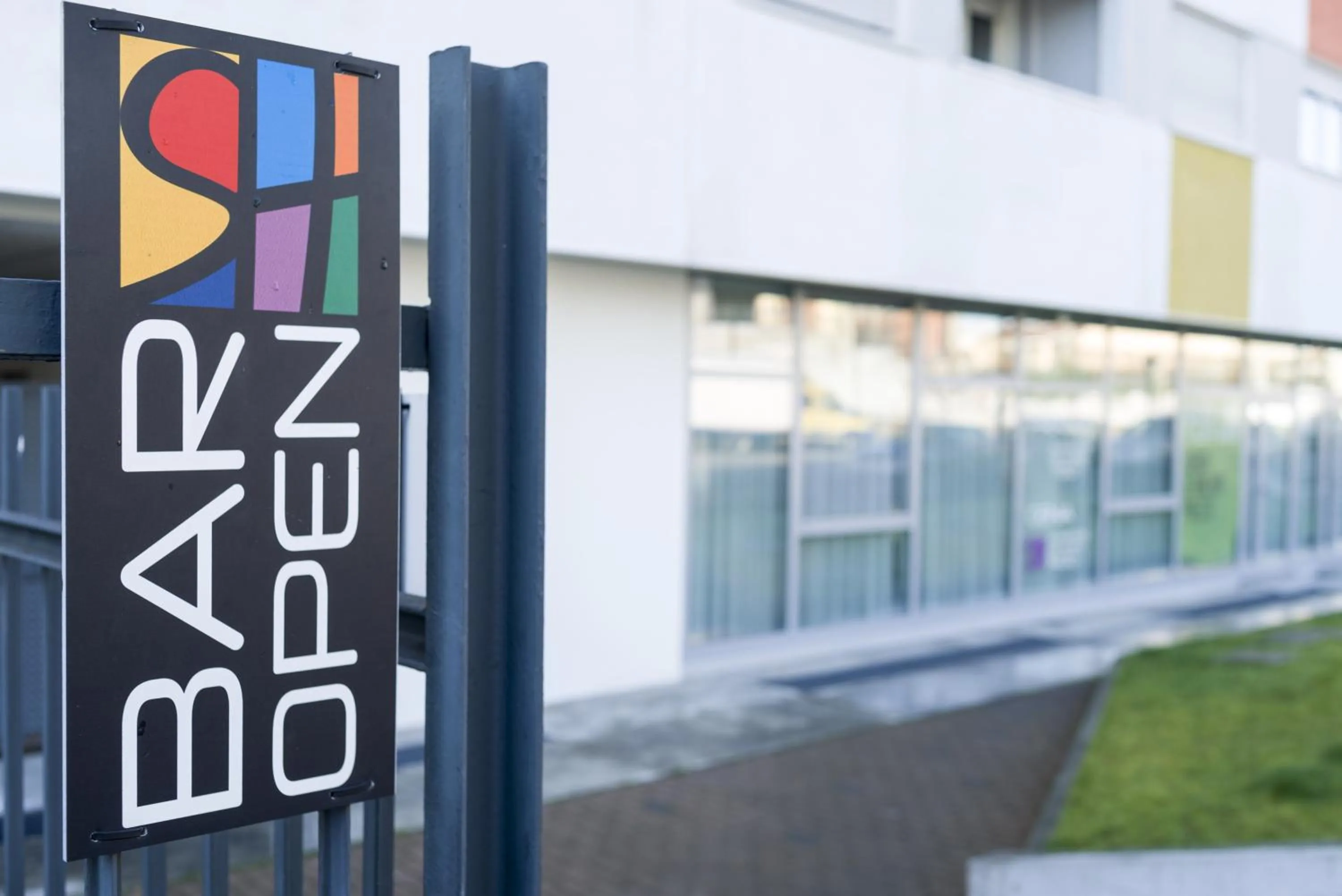 Facade/entrance in Hotel Sharing