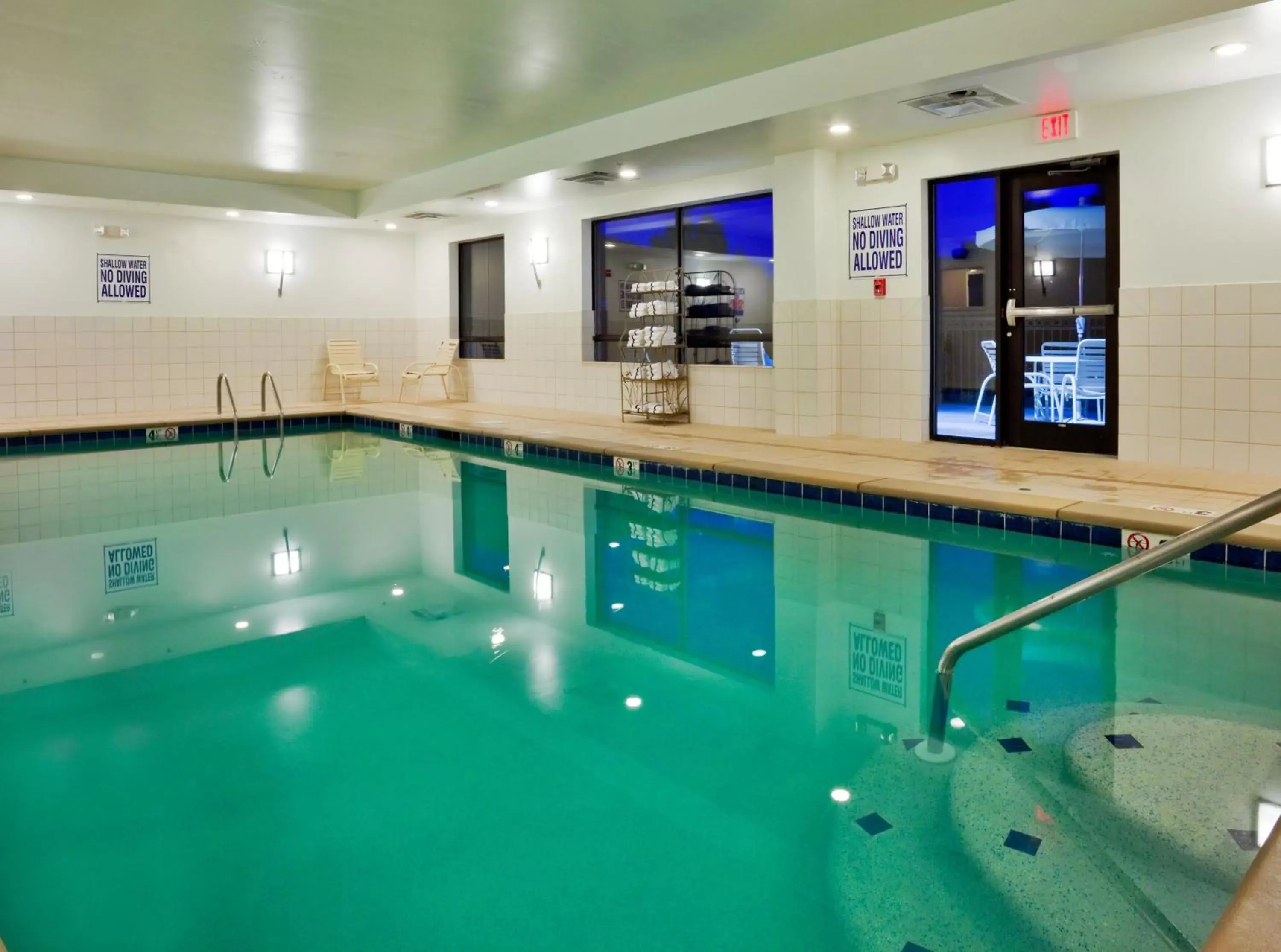 Swimming Pool in Holiday Inn Express Hotel & Suites Kodak East-Sevierville, an IHG Hotel