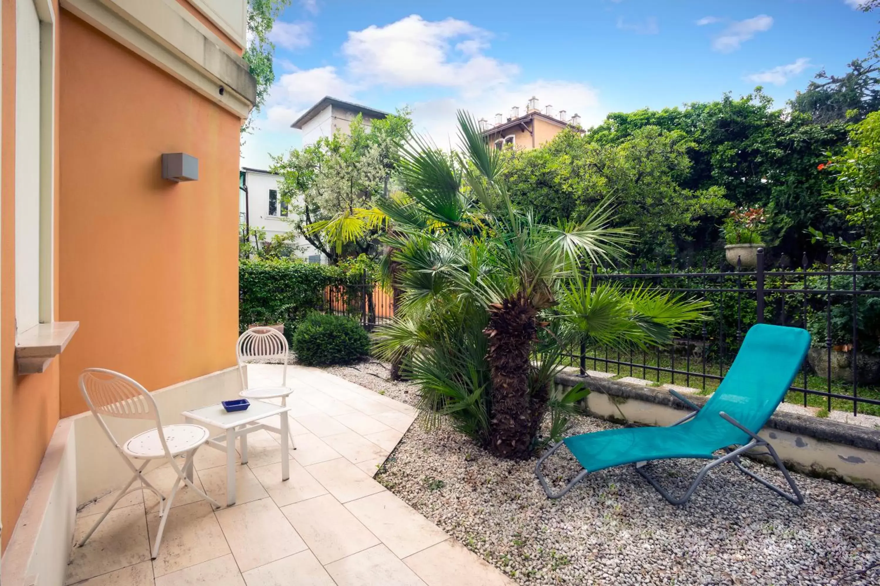 Balcony/Terrace in La Villa Desenzano