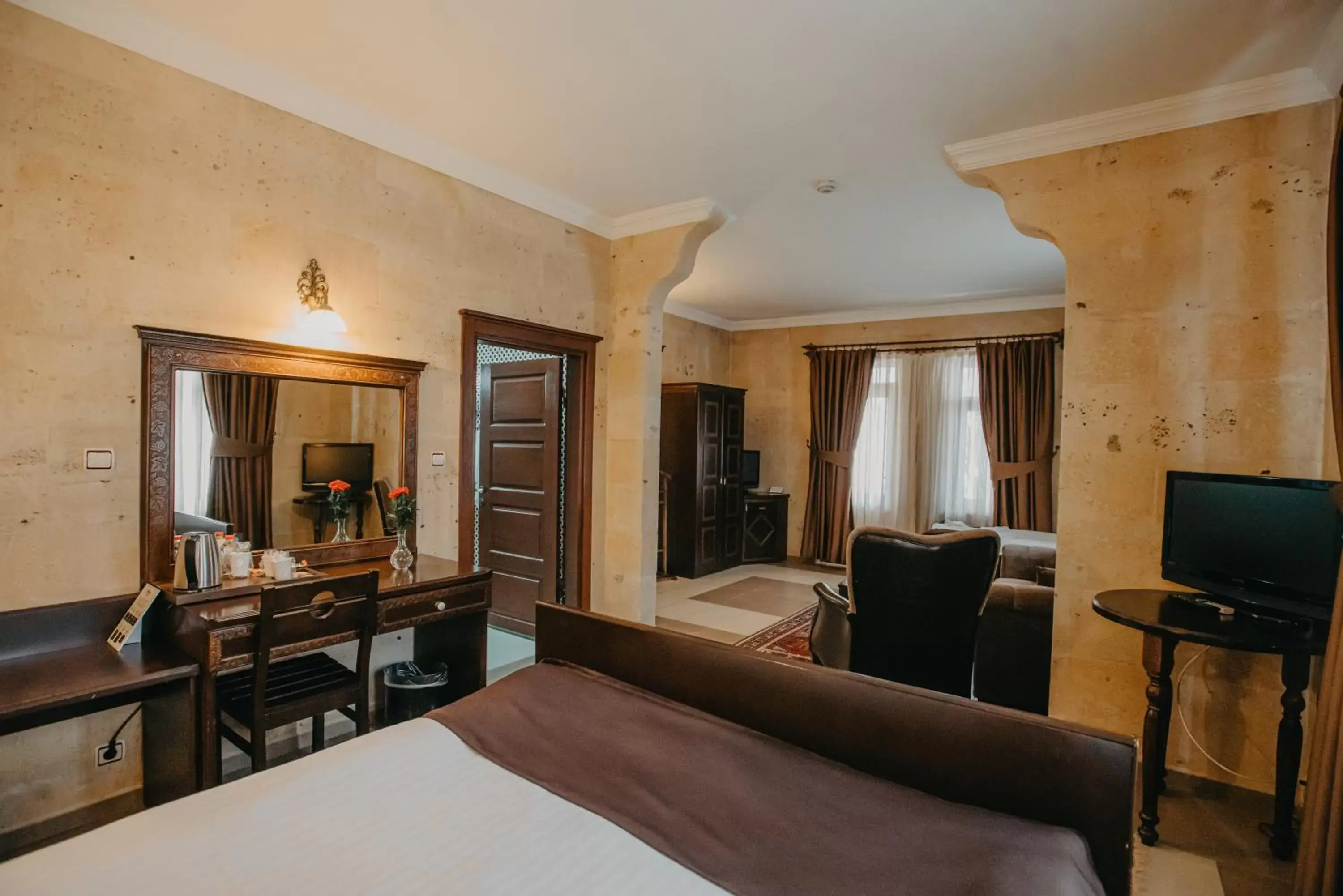 Massage, TV/Entertainment Center in Royal Stone Houses - Goreme