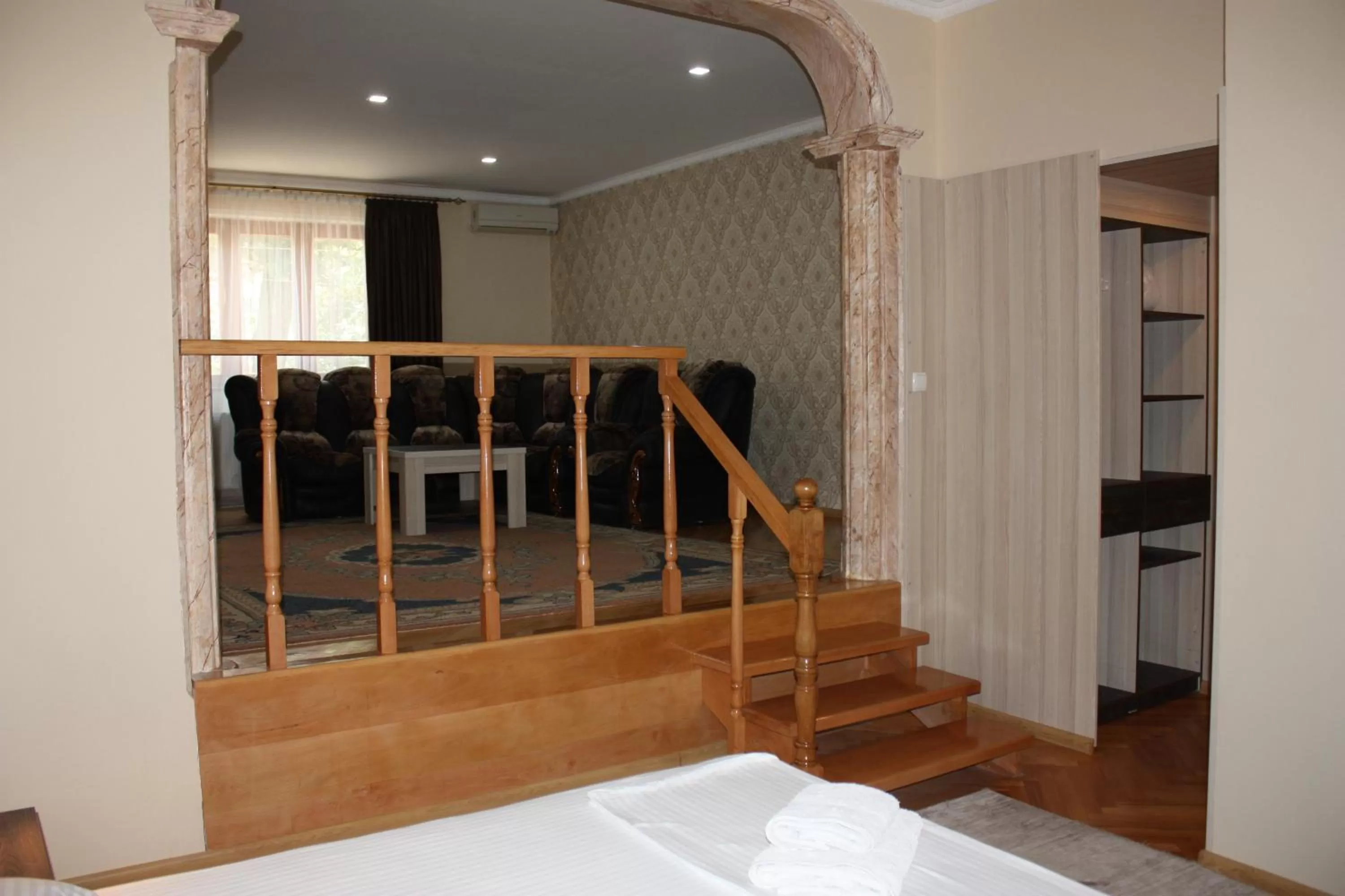 Living room in Paradise Hotel