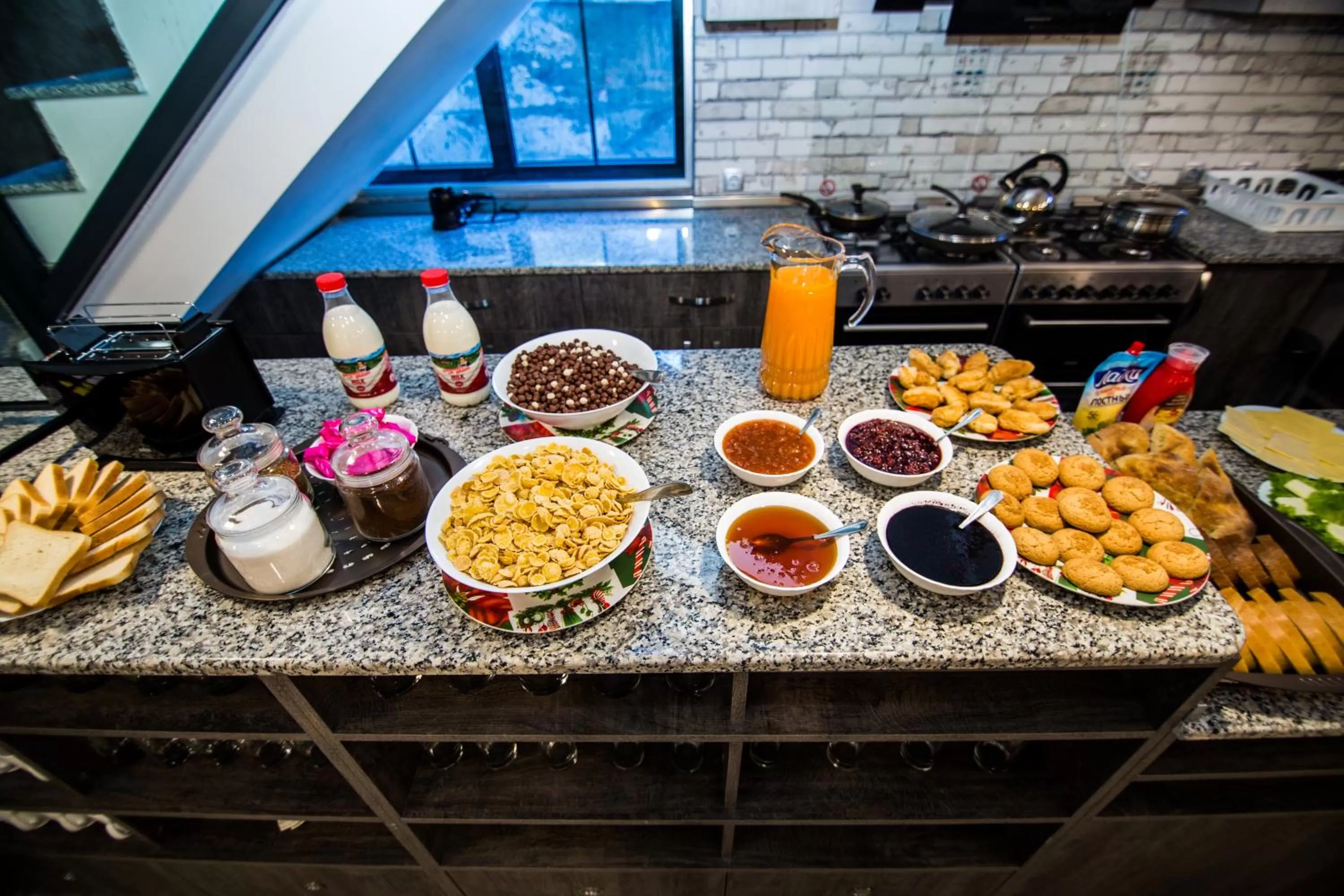 Buffet breakfast in Milano Palace Borjomi