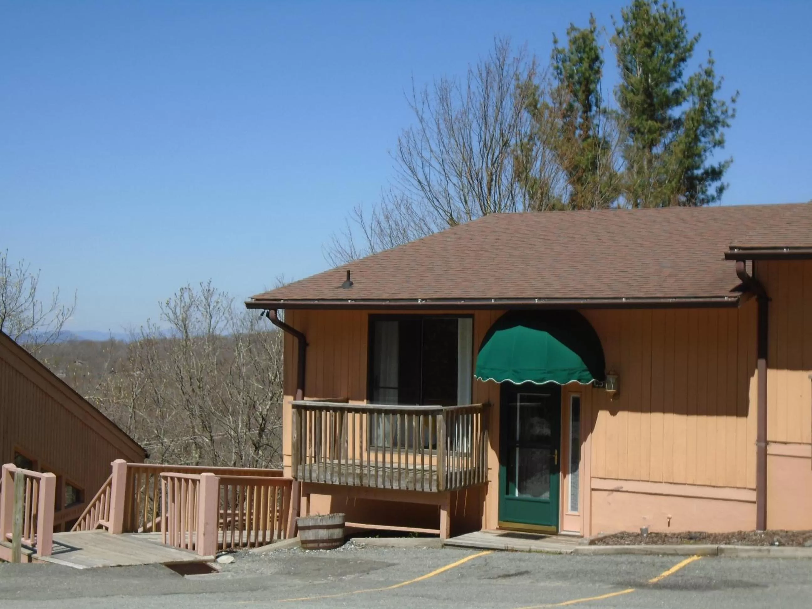 Property Building in Cedar Village Condominiums