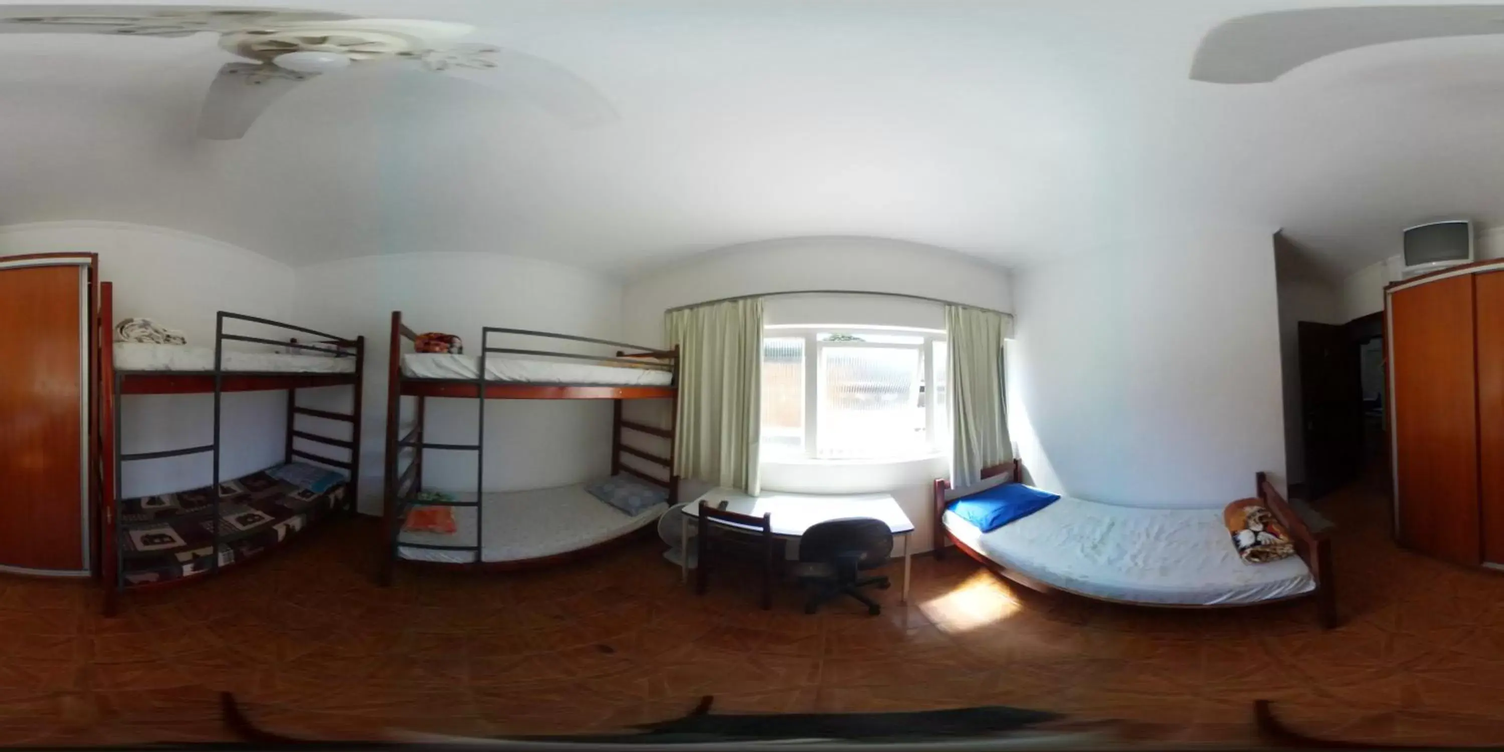 Quadruple Room in Hotel Pousada Liberdade Quadruple Room in Hotel Pousada Liberdade