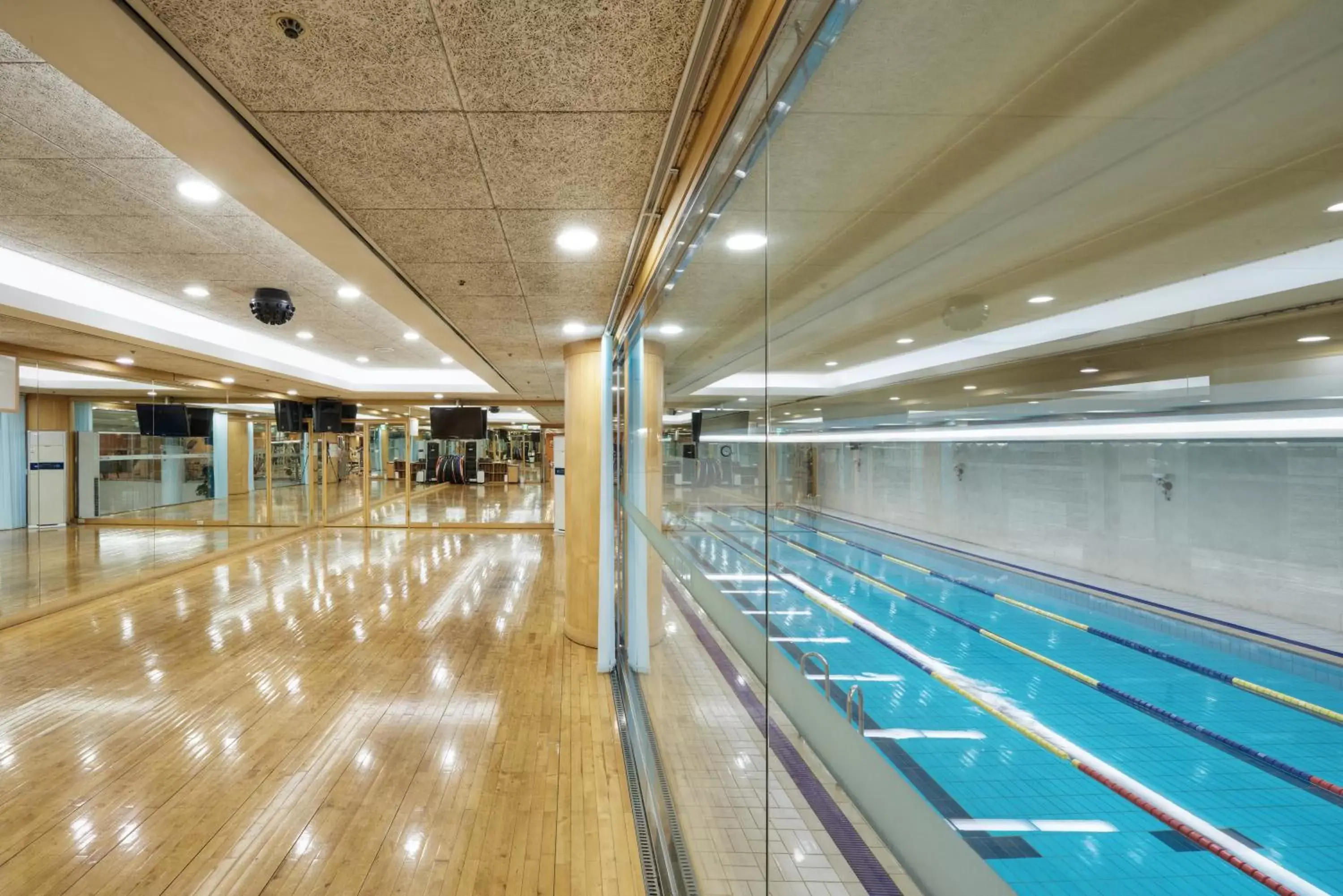 Swimming Pool in Seoul Riviera Hotel