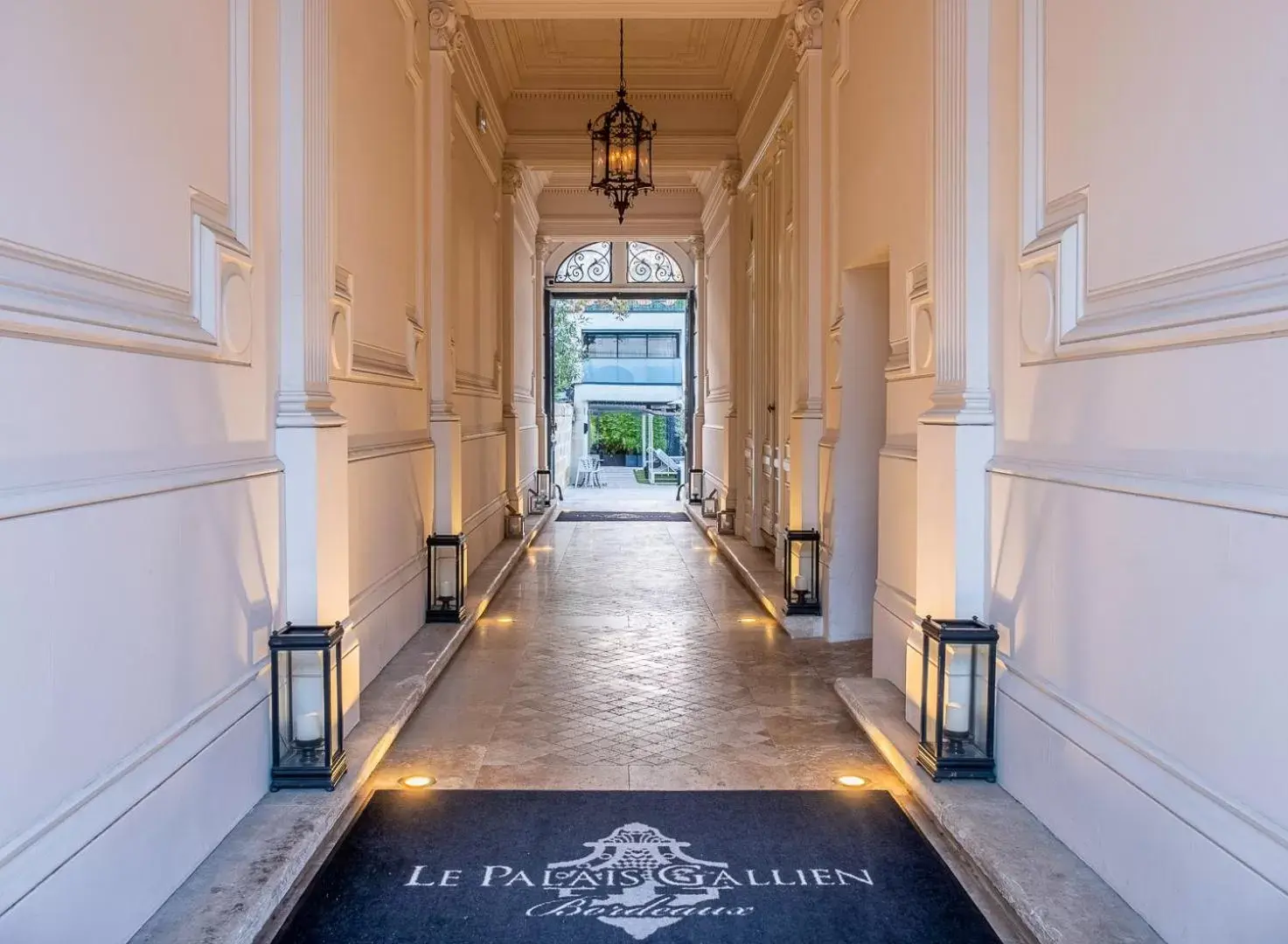 Facade/entrance in Le Palais Gallien Hôtel & Spa